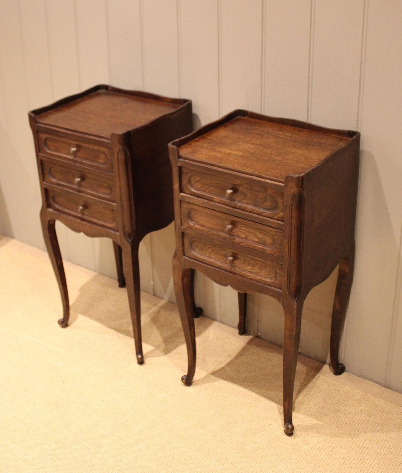 Pair of French Oak Bedside Cabinets (1 of 12) Pair of French Oak Bedside Cabinets (1 of 12)