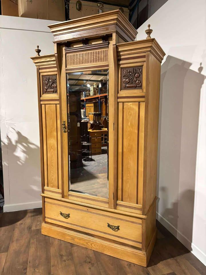 Edwardian Ash Wardrobe (1 of 16)