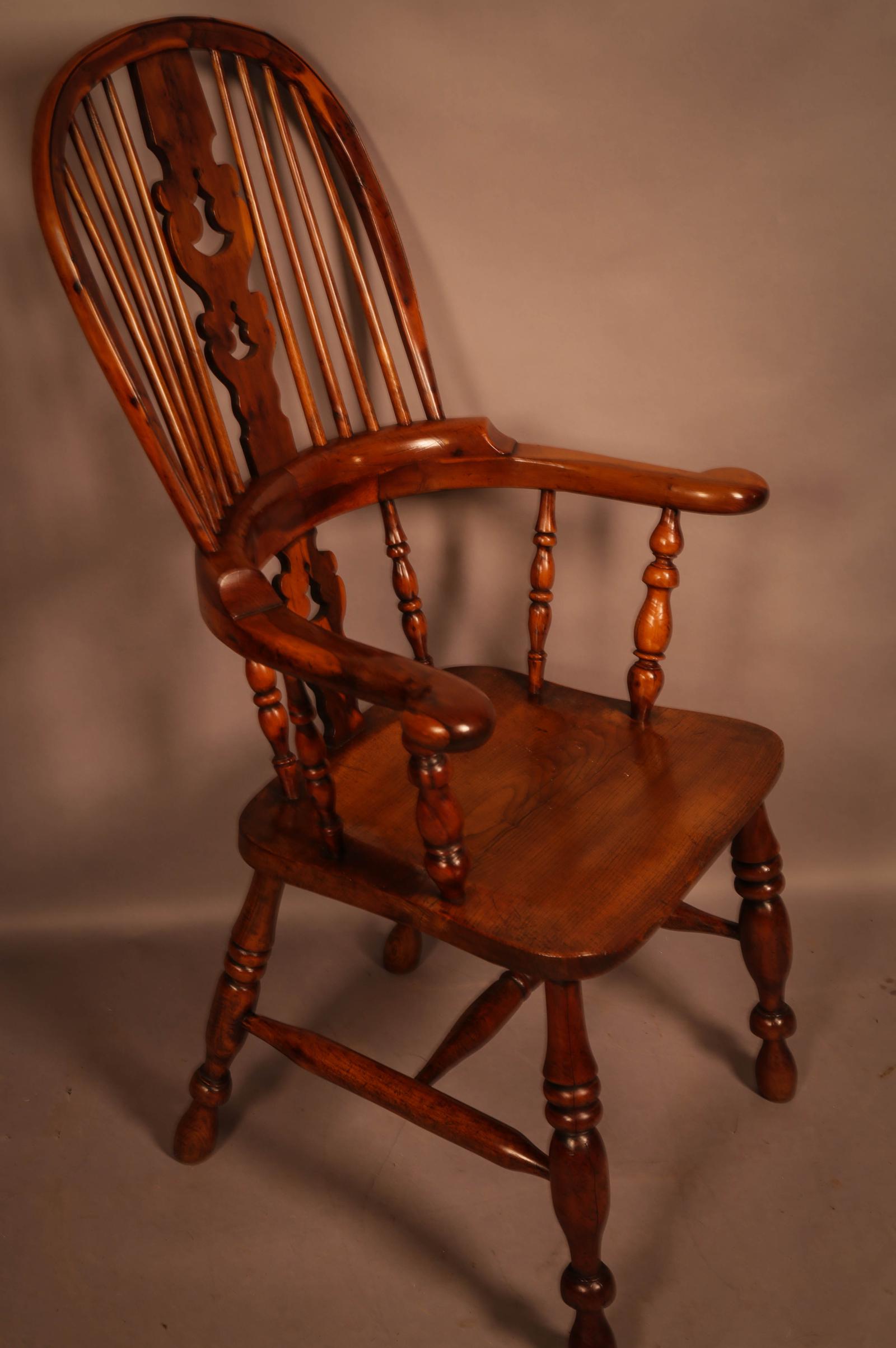 Yew Wood Broad Arm High Back Windsor Chair (1 of 8) Yew Wood Broad Arm High Back Windsor Chair (1 of 8)