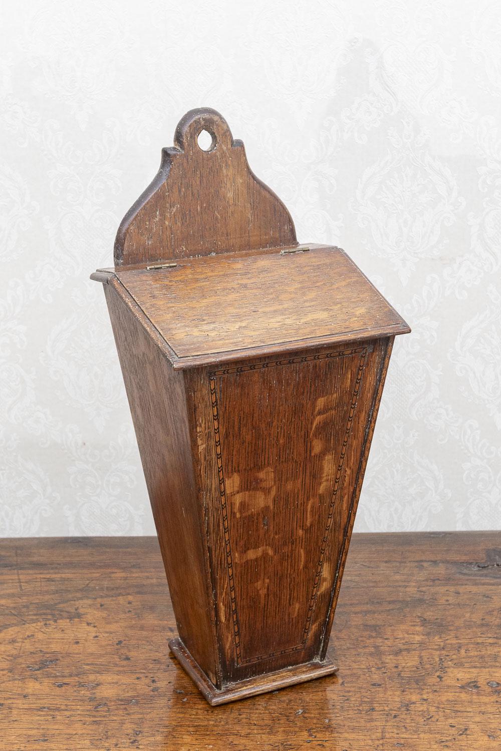 Georgian Hanging Candle Box (1 of 7)