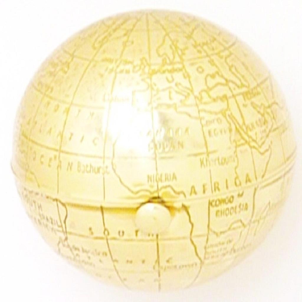 Rare Kigu World Globe Powder Compact 1950s (1 of 8)