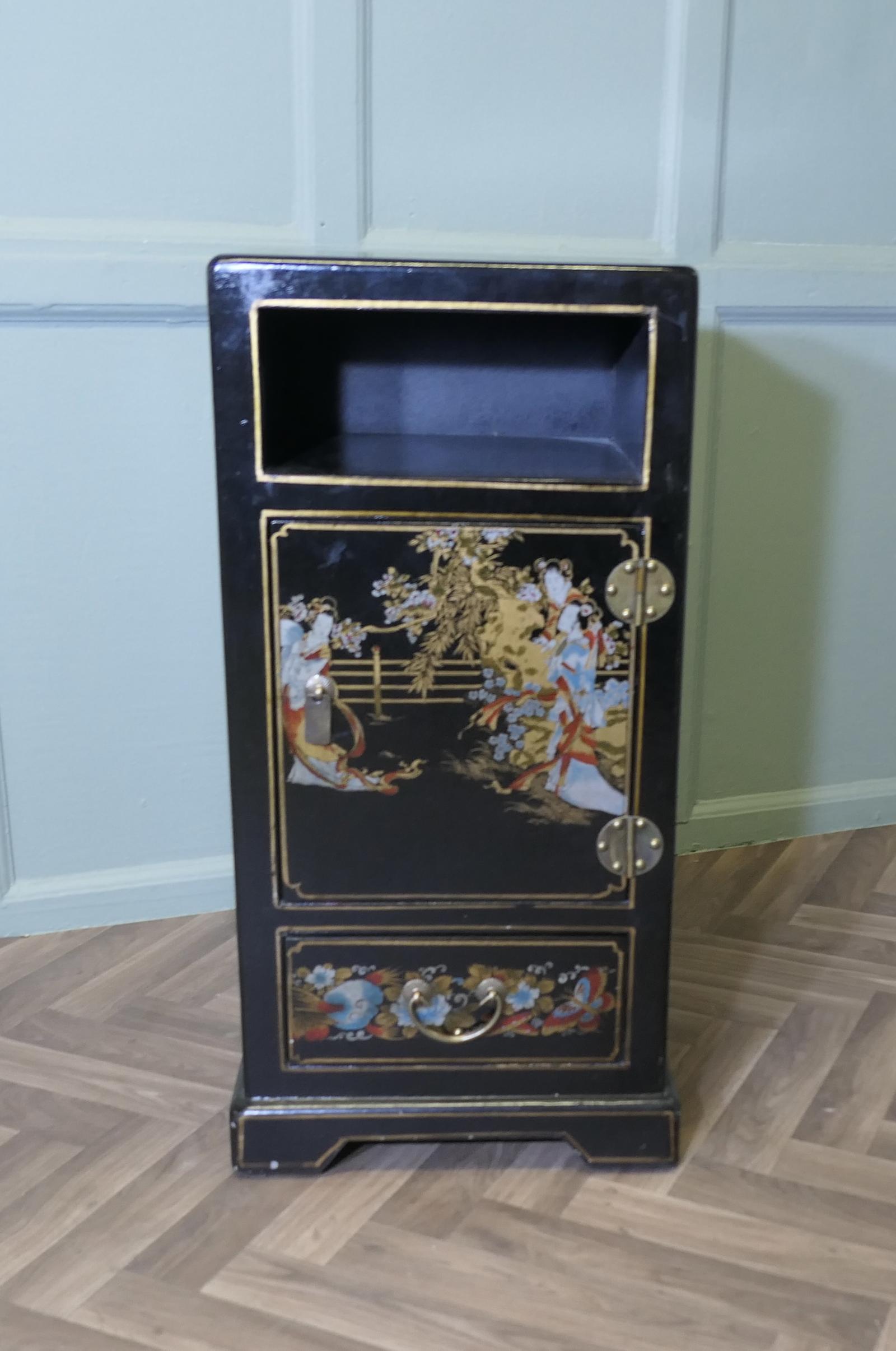 Pretty Decorated Chinoiserie Bedside Cupboard (1 of 7)