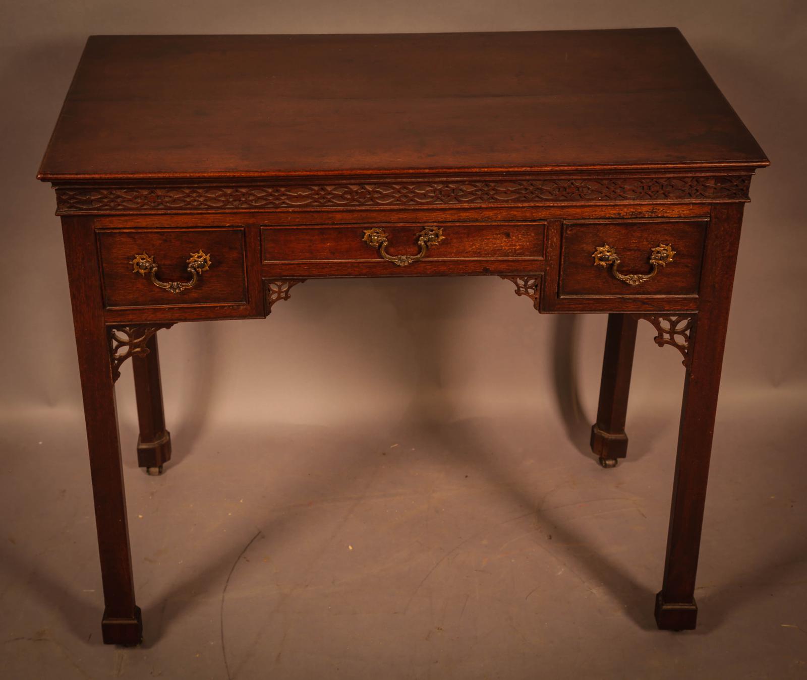 Fine & Rare Chippendale Period Side Table (1 of 12) Fine & Rare Chippendale Period Side Table (1 of 12)