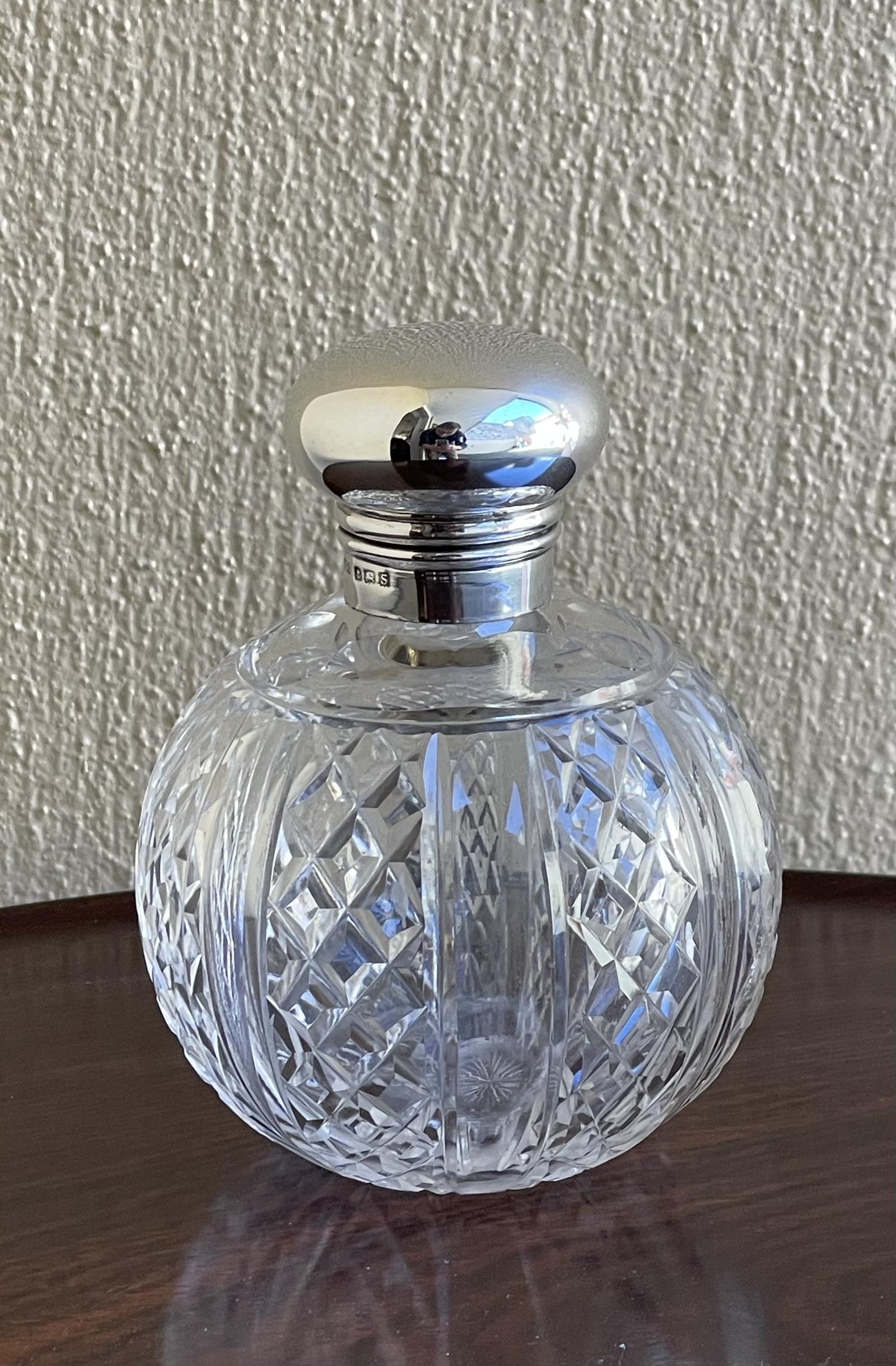 George V Silver & Glass Scent Bottle by Levi & Salaman (1 of 6)
