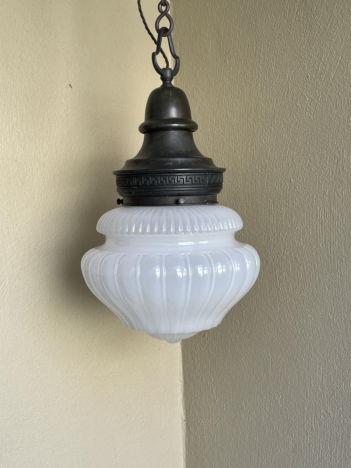 Large Edwardian Vaseline Glass Pendant Ceiling Light (1 of 7) Large Edwardian Vaseline Glass Pendant Ceiling Light (1 of 7)