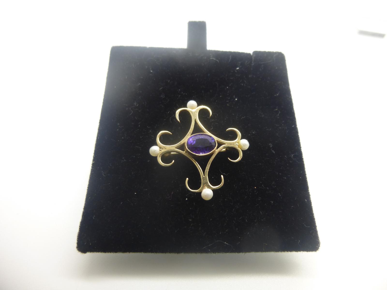 Amethyst & Pearl Brooch (1 of 5)