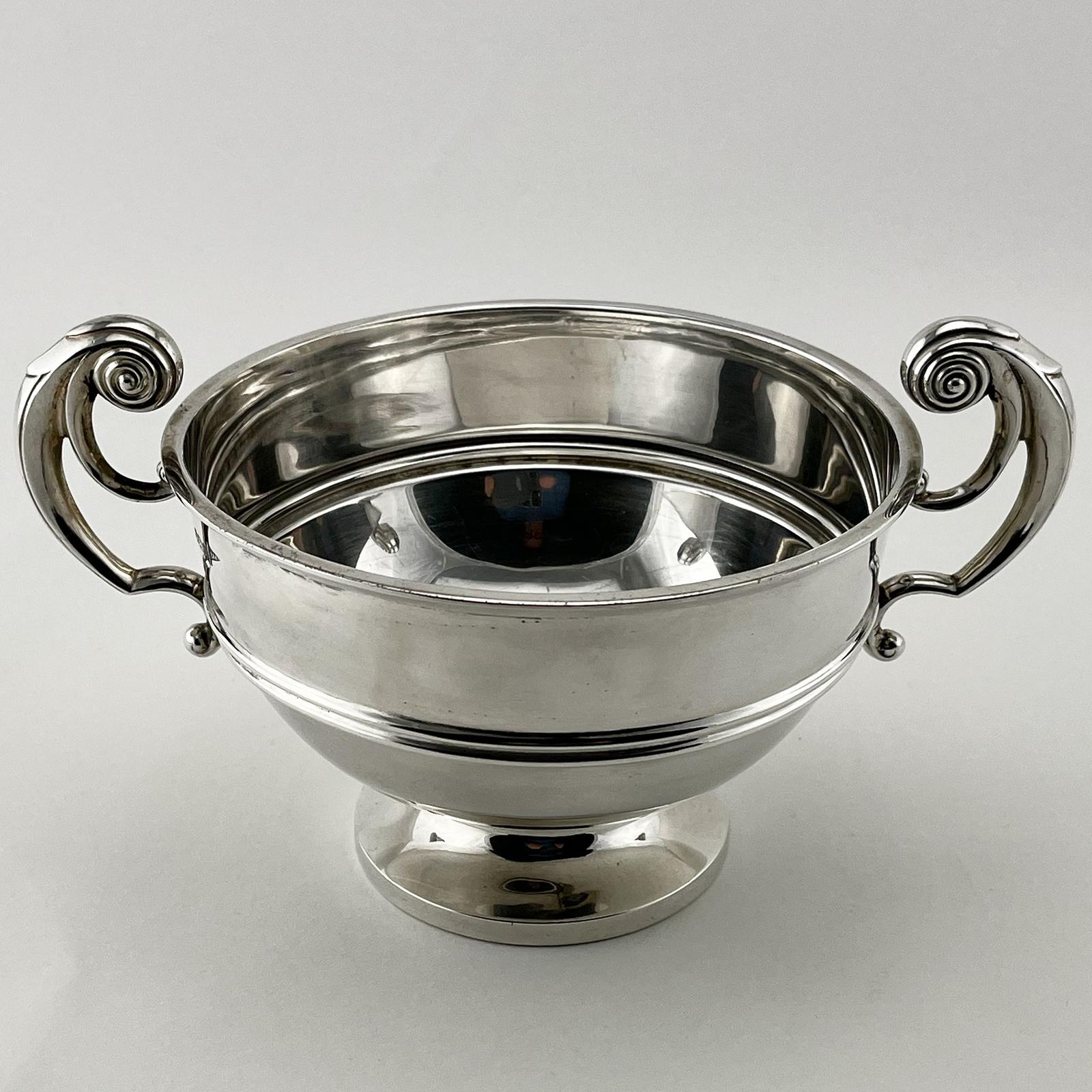 Antique Sterling Silver Rose Bowl with Plain Body (1 of 5) Antique Sterling Silver Rose Bowl with Plain Body (1 of 5)