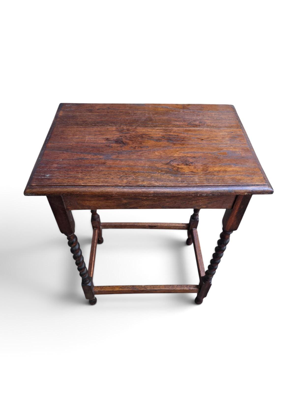 Antique Edwardian Oak Barley Twist Side Table / c.1910 (1 of 8) Antique Edwardian Oak Barley Twist Side Table / c.1910 (1 of 8)