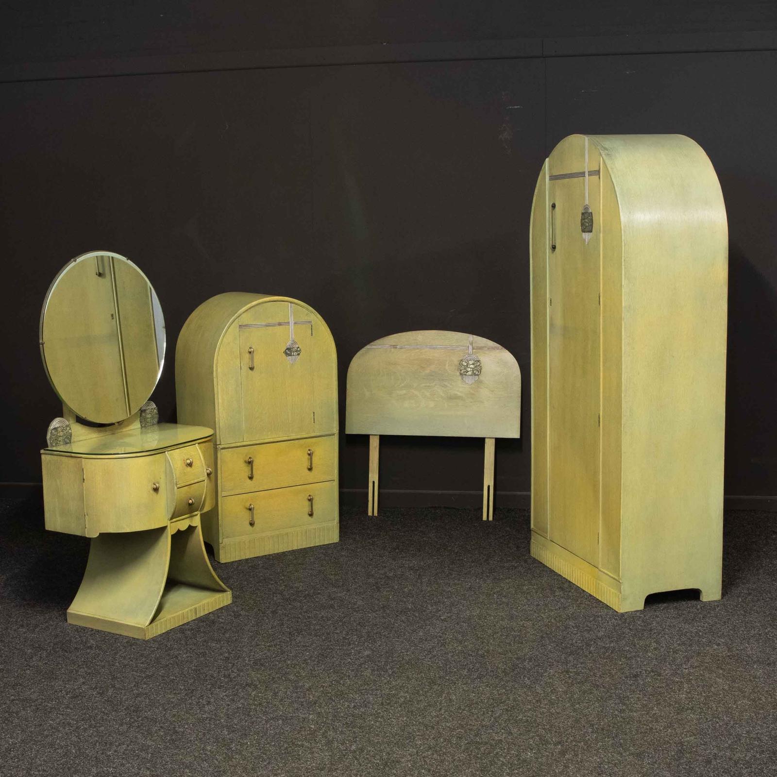 Art Deco Bedroom Suite (1 of 28)