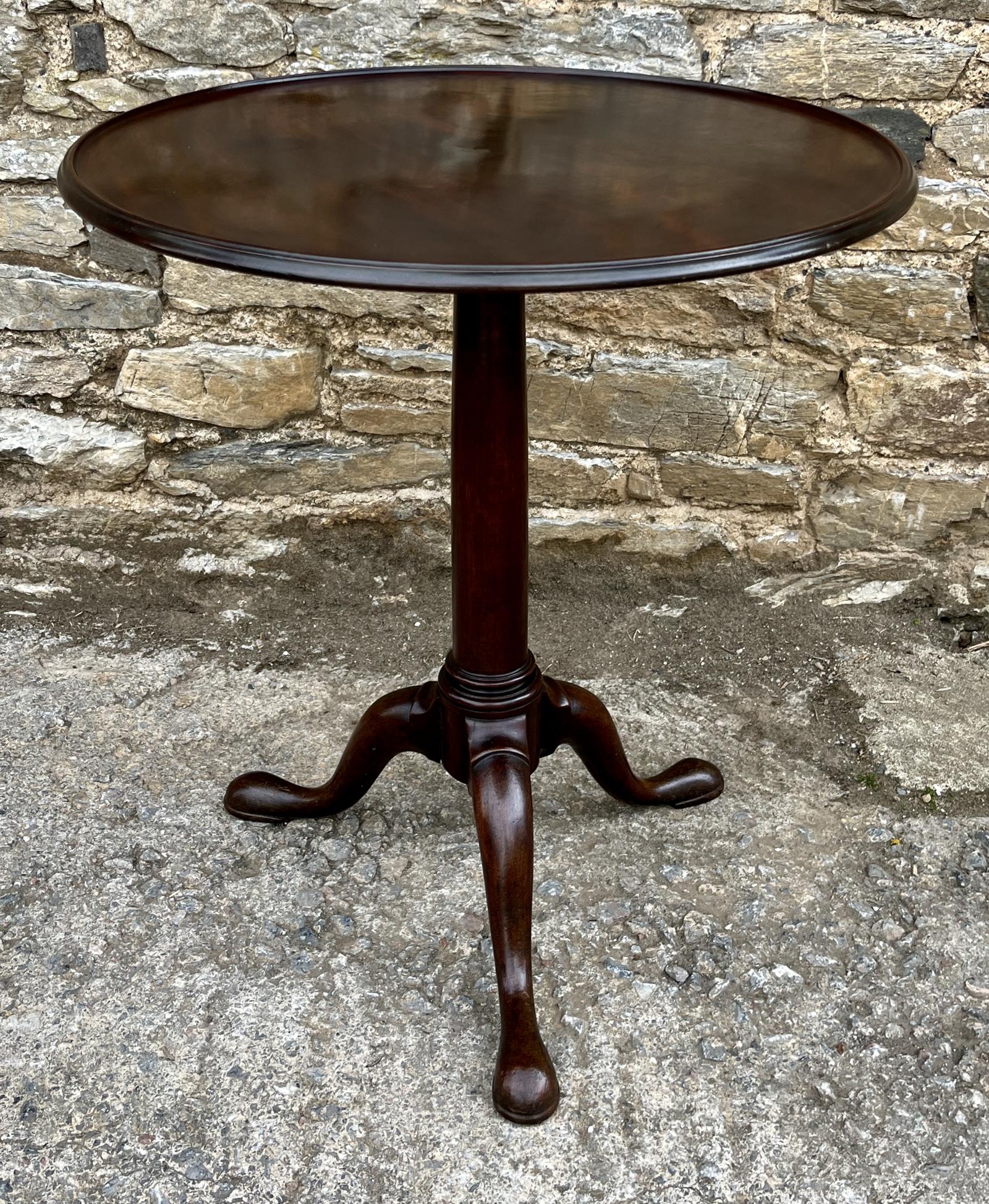 18th Century Georgian Mahogany Tilt Top Wine Table (1 of 16) 18th Century Georgian Mahogany Tilt Top Wine Table (1 of 16)
