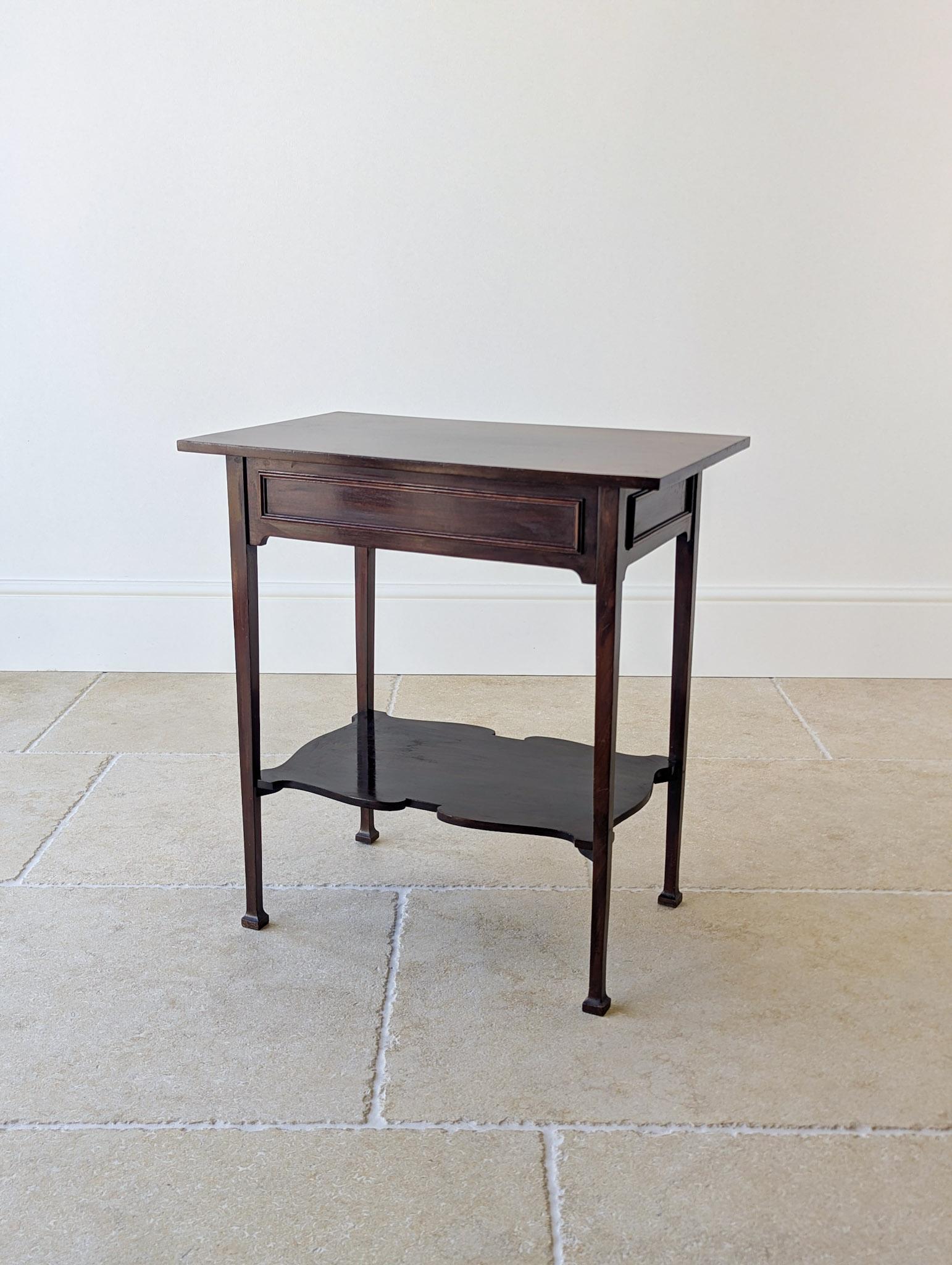 Antique Victorian Mahogany Side Table c.1890 (1 of 18) Antique Victorian Mahogany Side Table c.1890 (1 of 18)