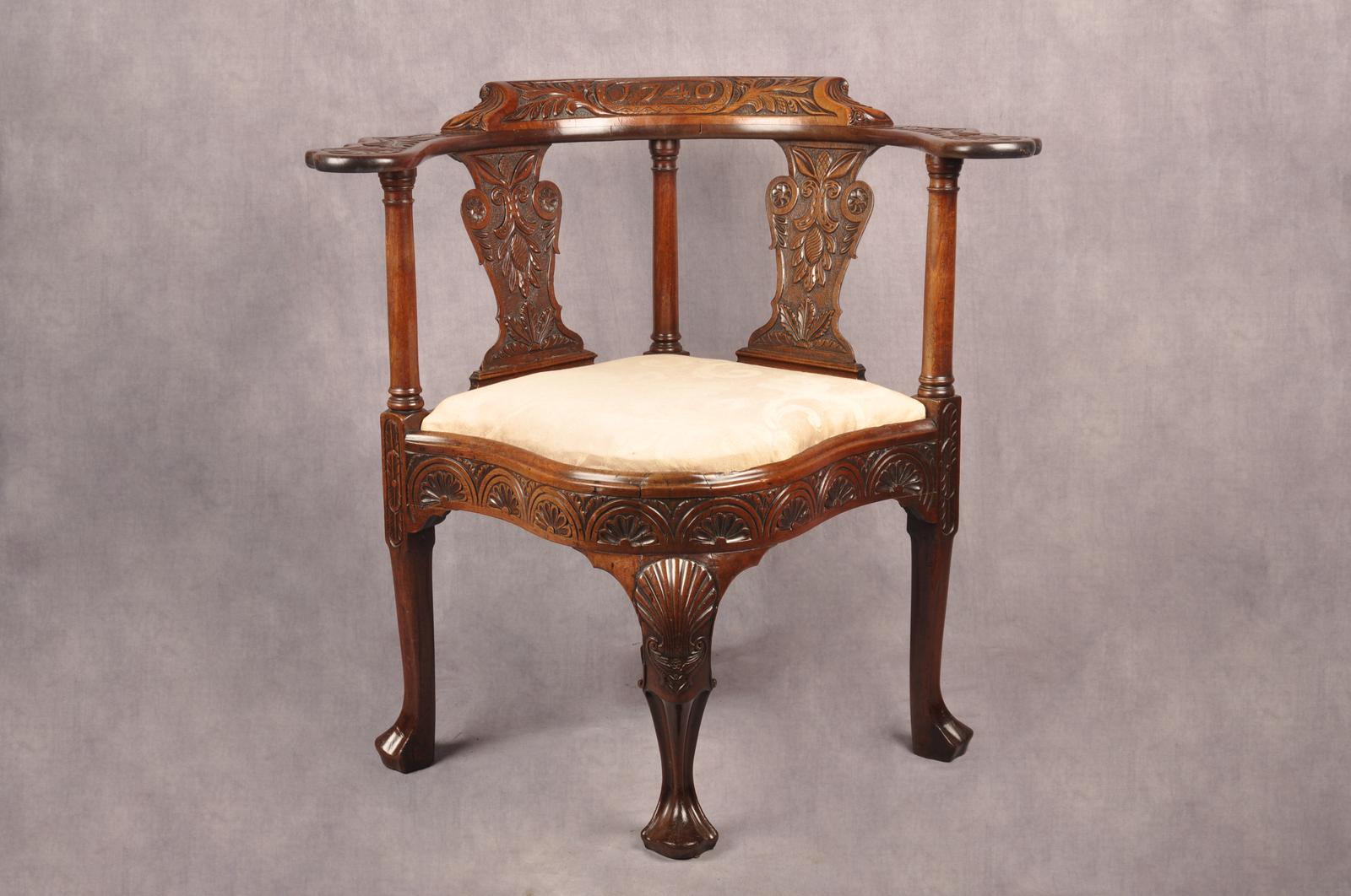 A Rare Dated 18th Century Irish Mahogany Desk Chair (1 of 20)