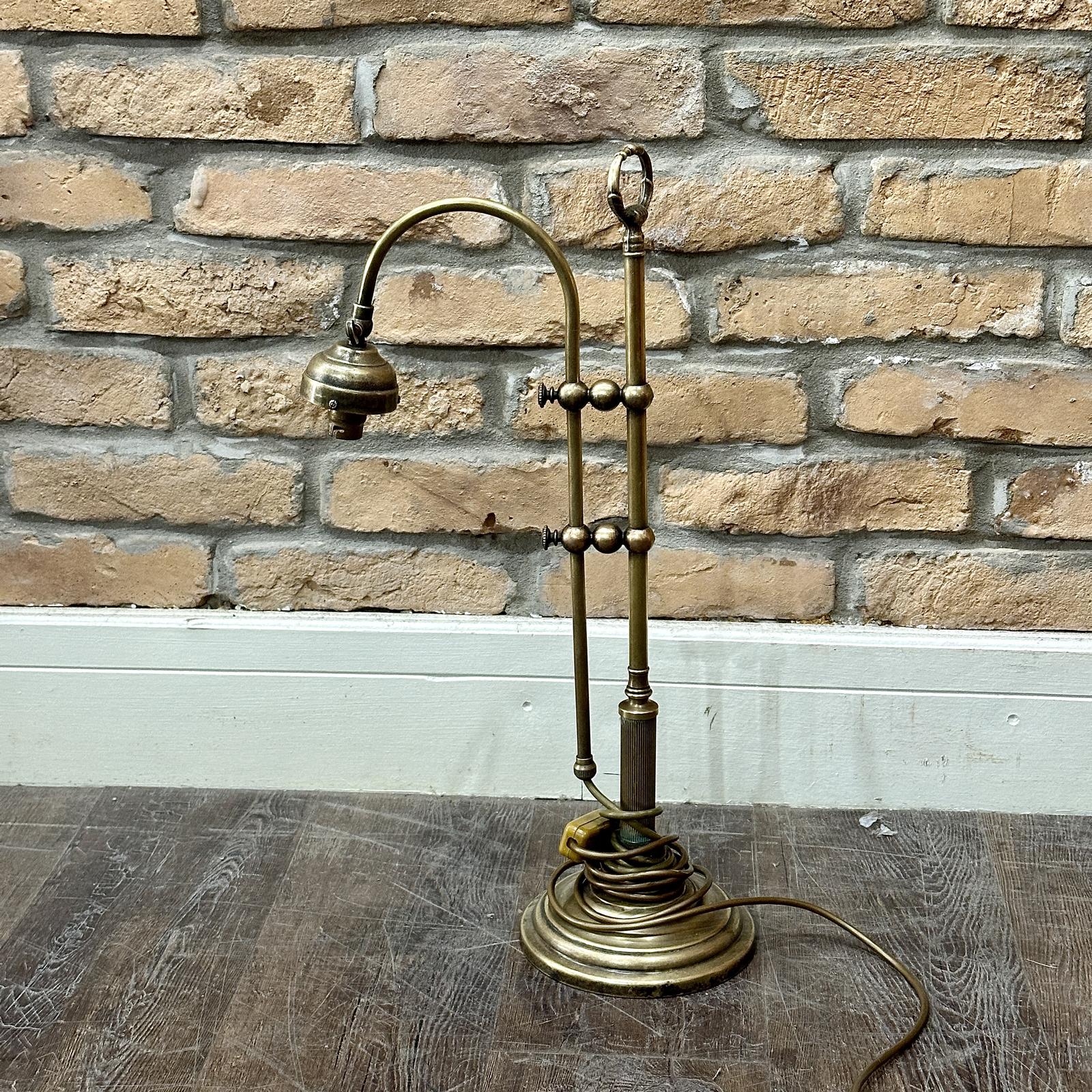 1930s Swan Neck Lamp (1 of 5) 1930s Swan Neck Lamp (1 of 5)