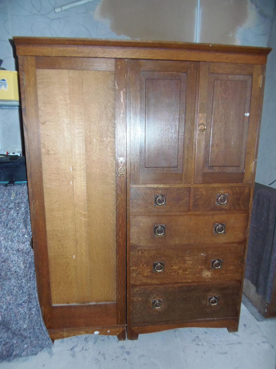 Heals Compactum (1 of 5) Heals Compactum (1 of 5)