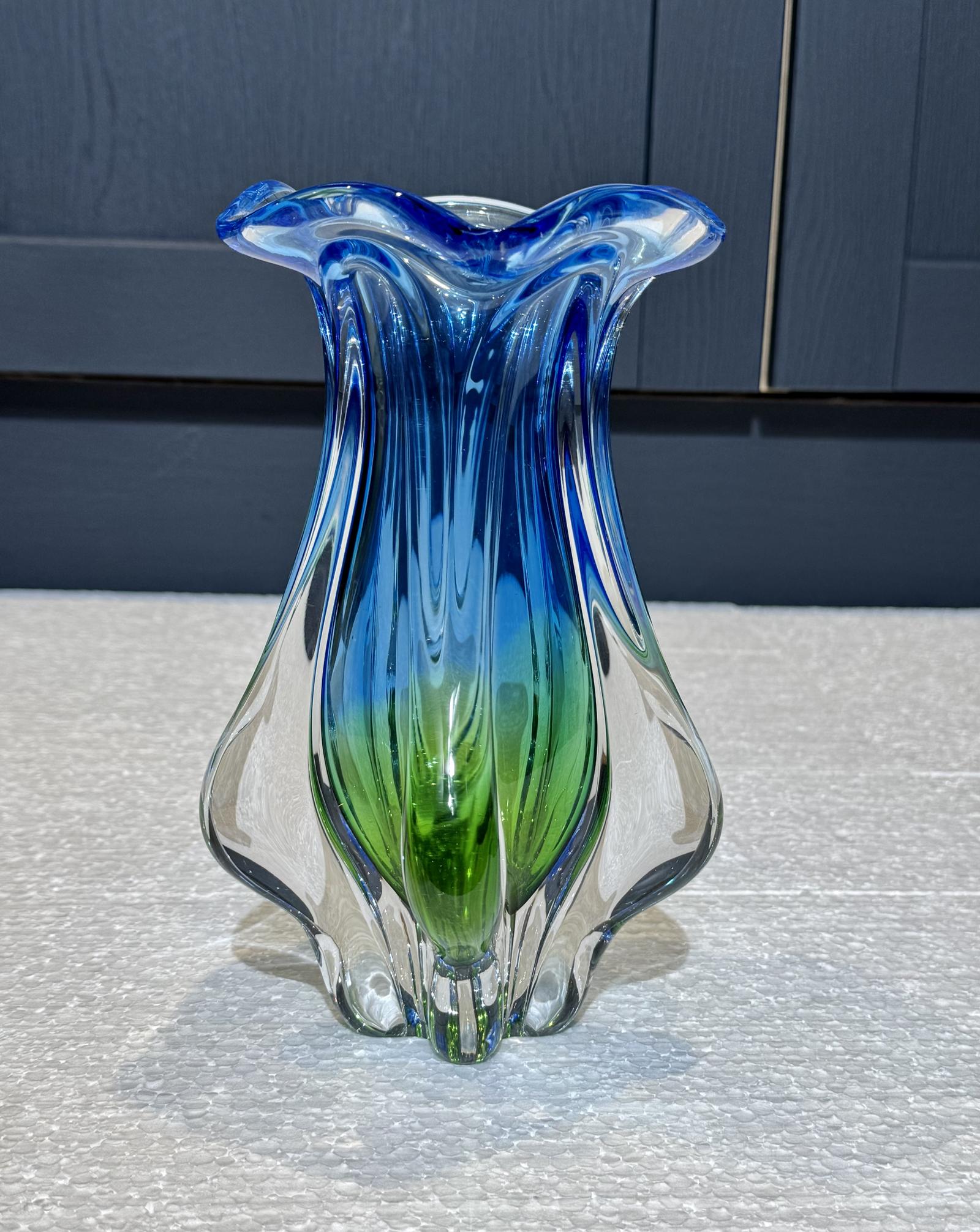 Chribska  No 119/3/34 Blue & Green Glass Vase (1 of 5)