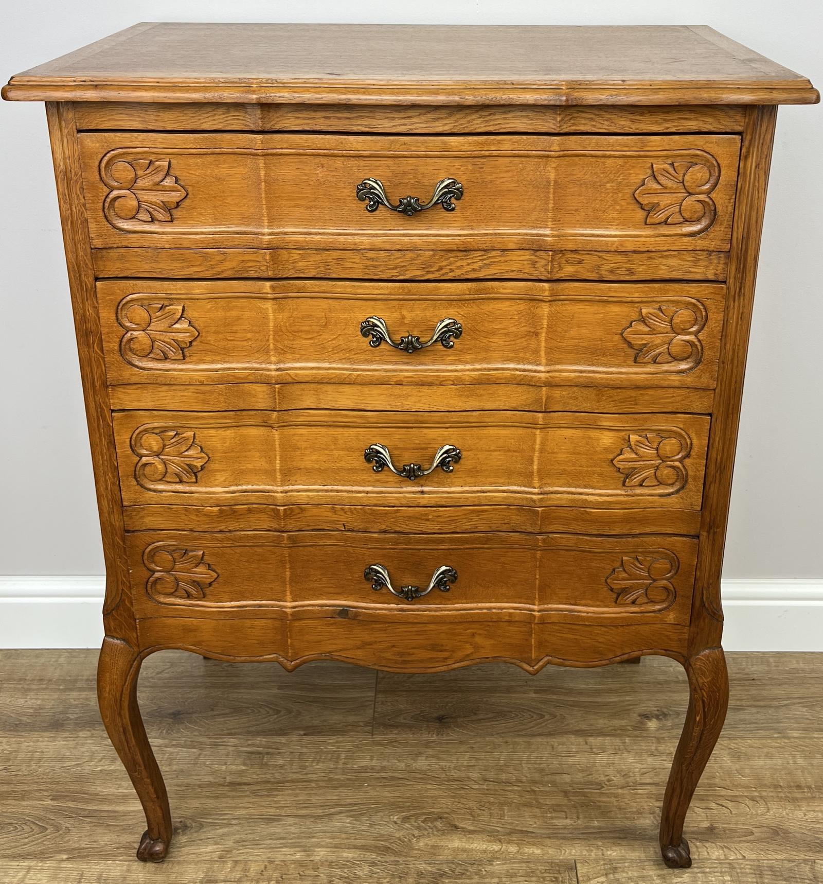 Chest of Drawers Vintage French Oak 4 Drawers Cabinet (1 of 12) Chest of Drawers Vintage French Oak 4 Drawers Cabinet (1 of 12)