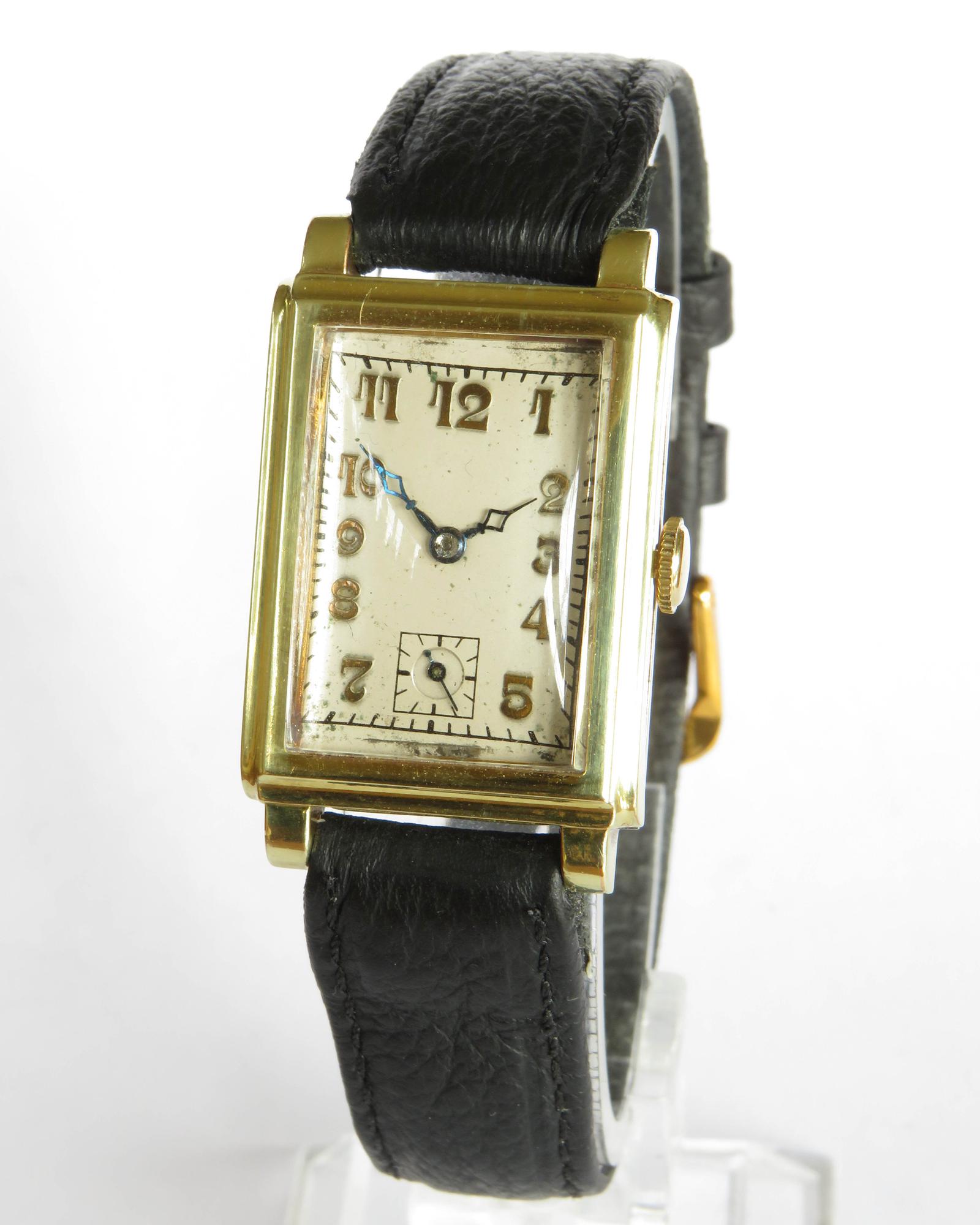 Mid-size 1930s Marvin Wrist Watch (1 of 5) Mid-size 1930s Marvin Wrist Watch (1 of 5)