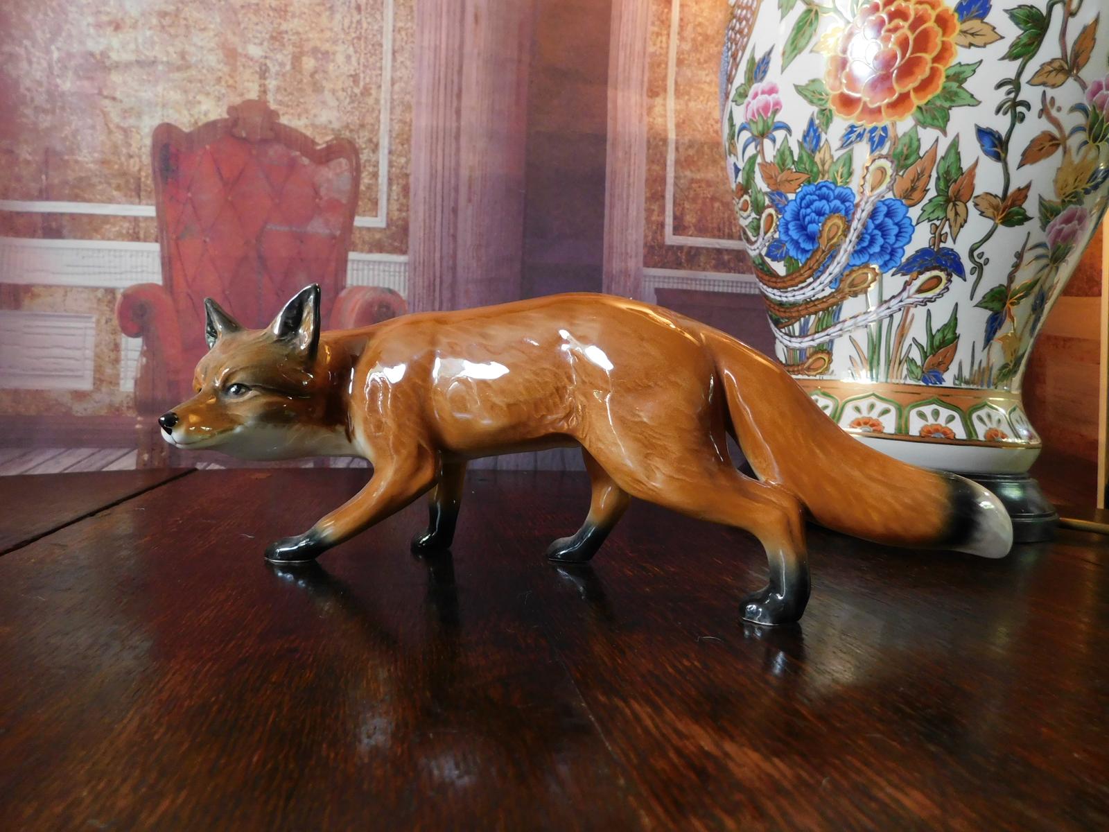Sylvac Walking Fox Model Number 5209 (1 of 6) Sylvac Walking Fox Model Number 5209 (1 of 6)