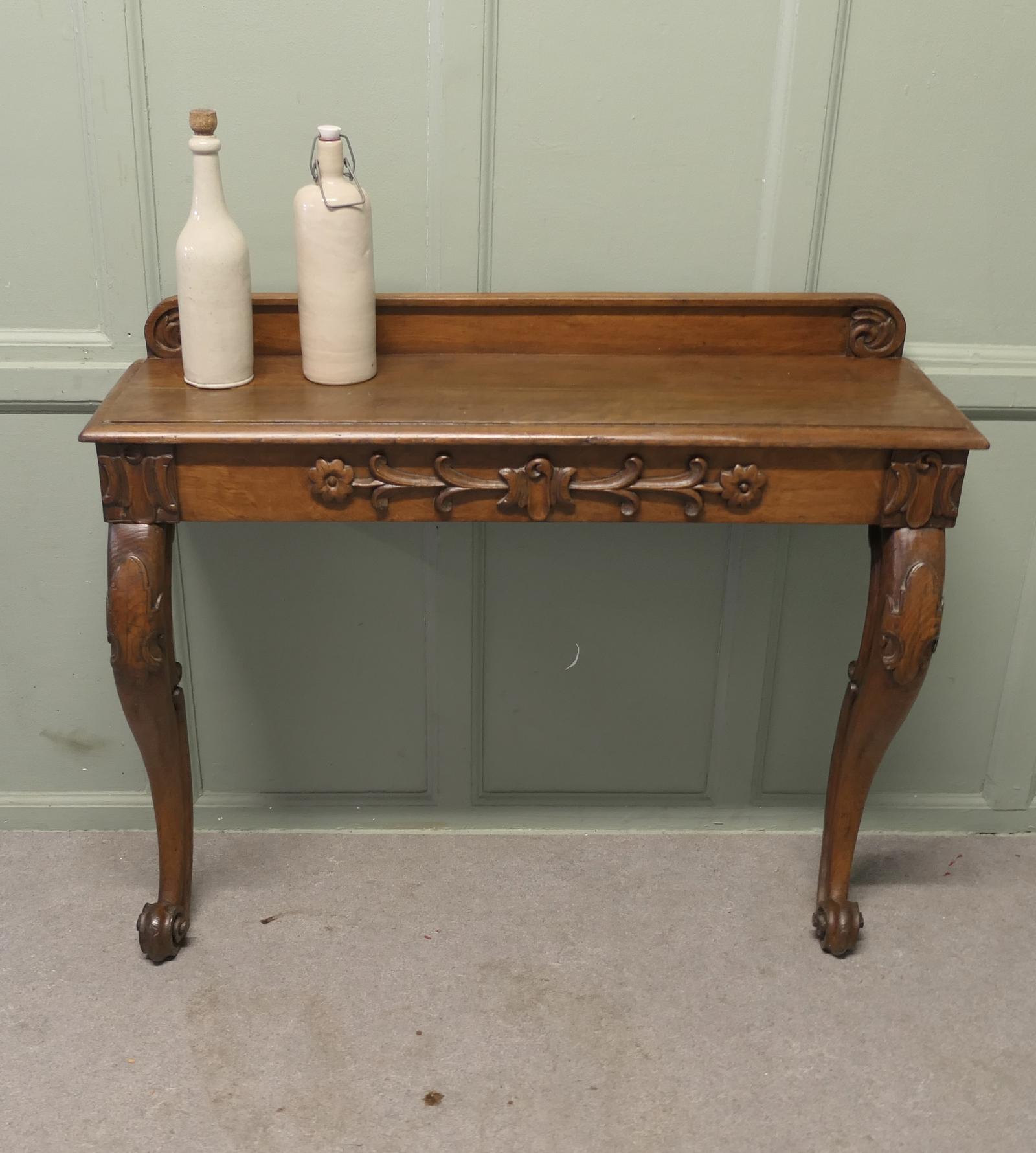 Carved Oak Console / Hall Table (1 of 6) Carved Oak Console / Hall Table (1 of 6)