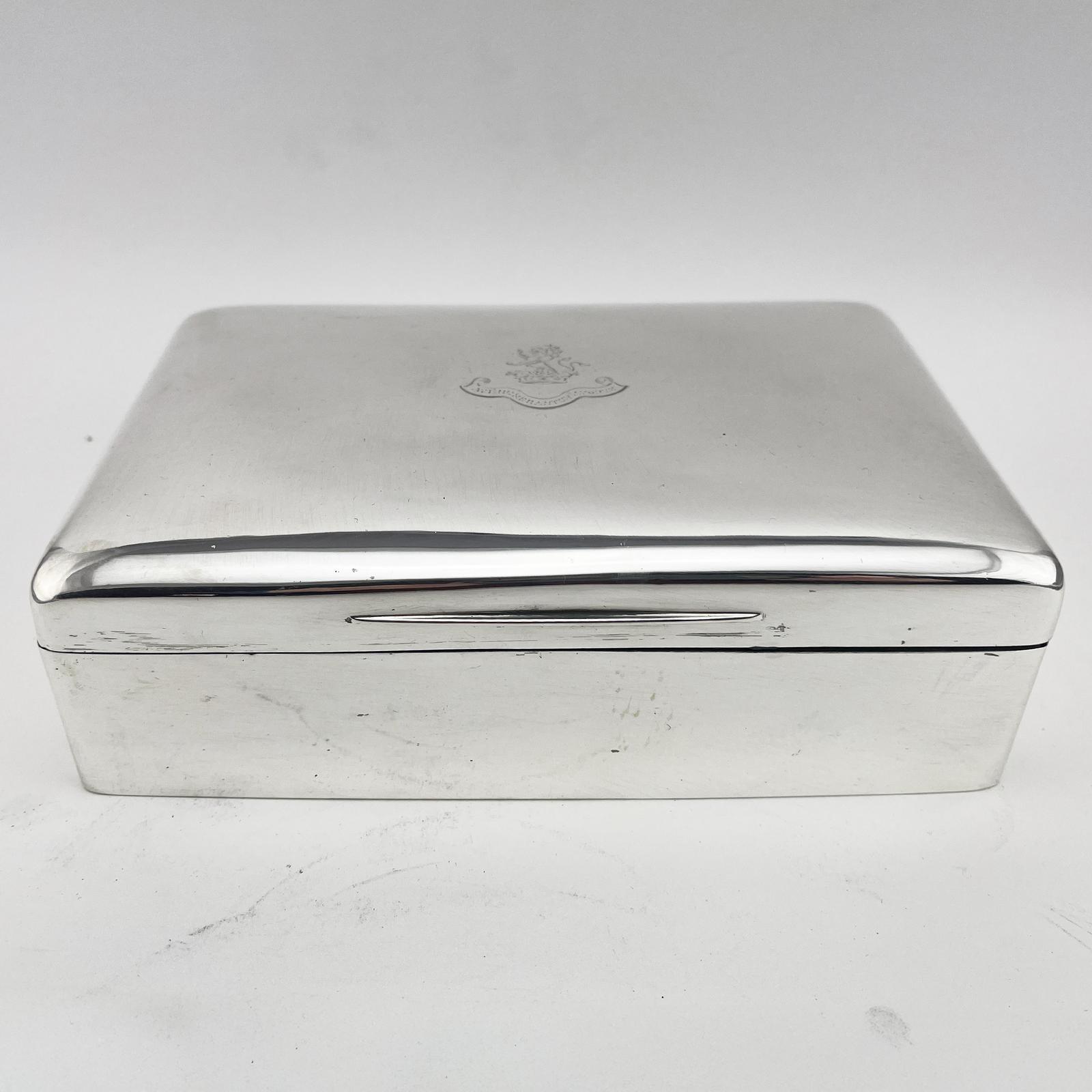 Impressive Sterling Silver Cigar / Trinket Box (1 of 8)
