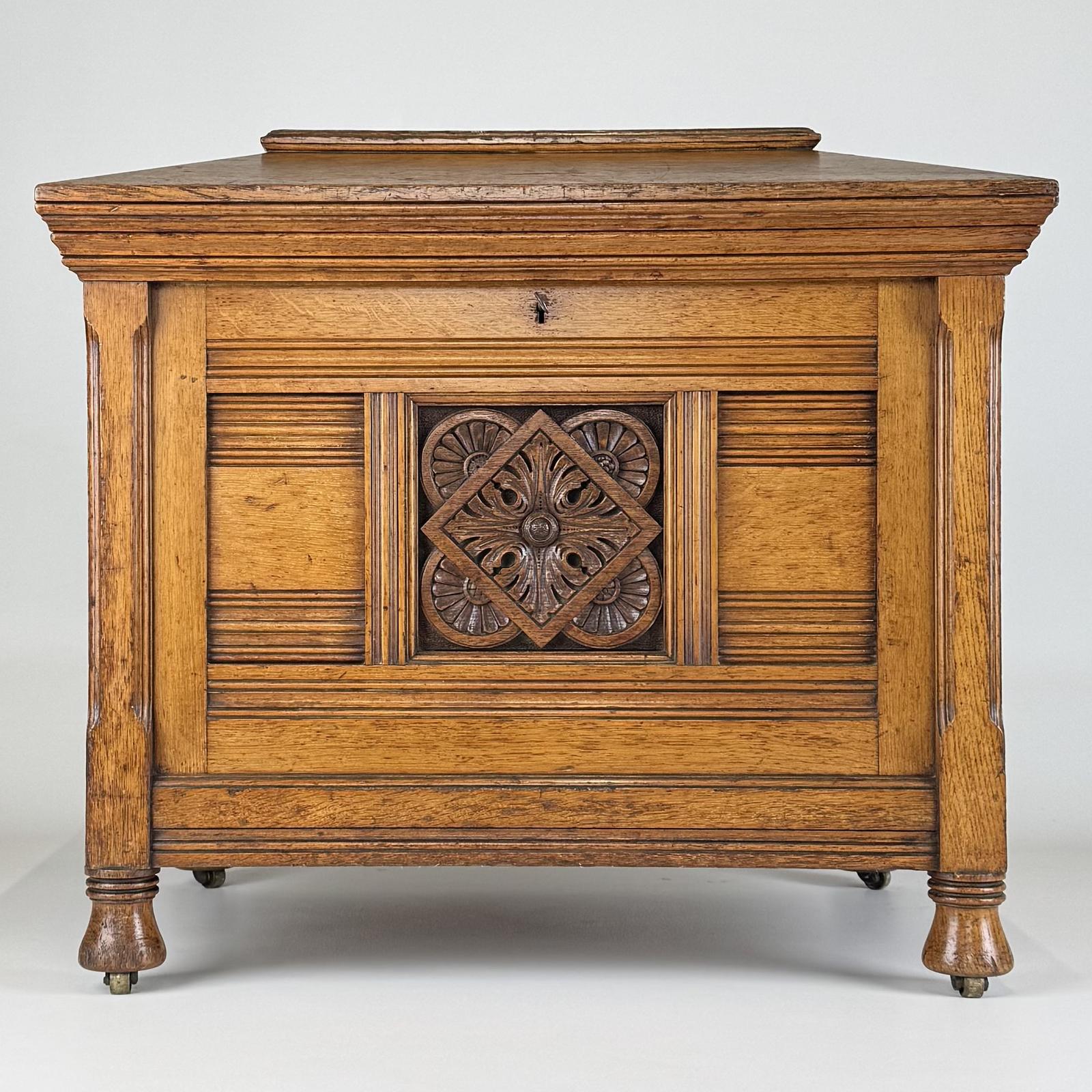 Antique 19th Century Fine Quality Large Storage Box in Oak (1 of 10) Antique 19th Century Fine Quality Large Storage Box in Oak (1 of 10)