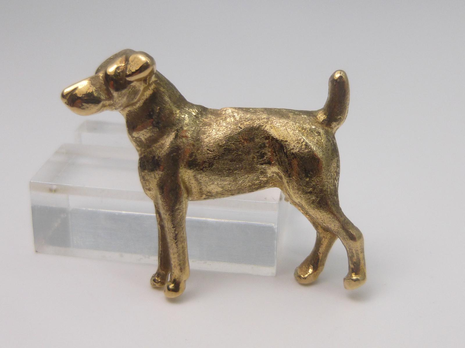 9ct Gold Terrier Dog Brooch (1 of 6)