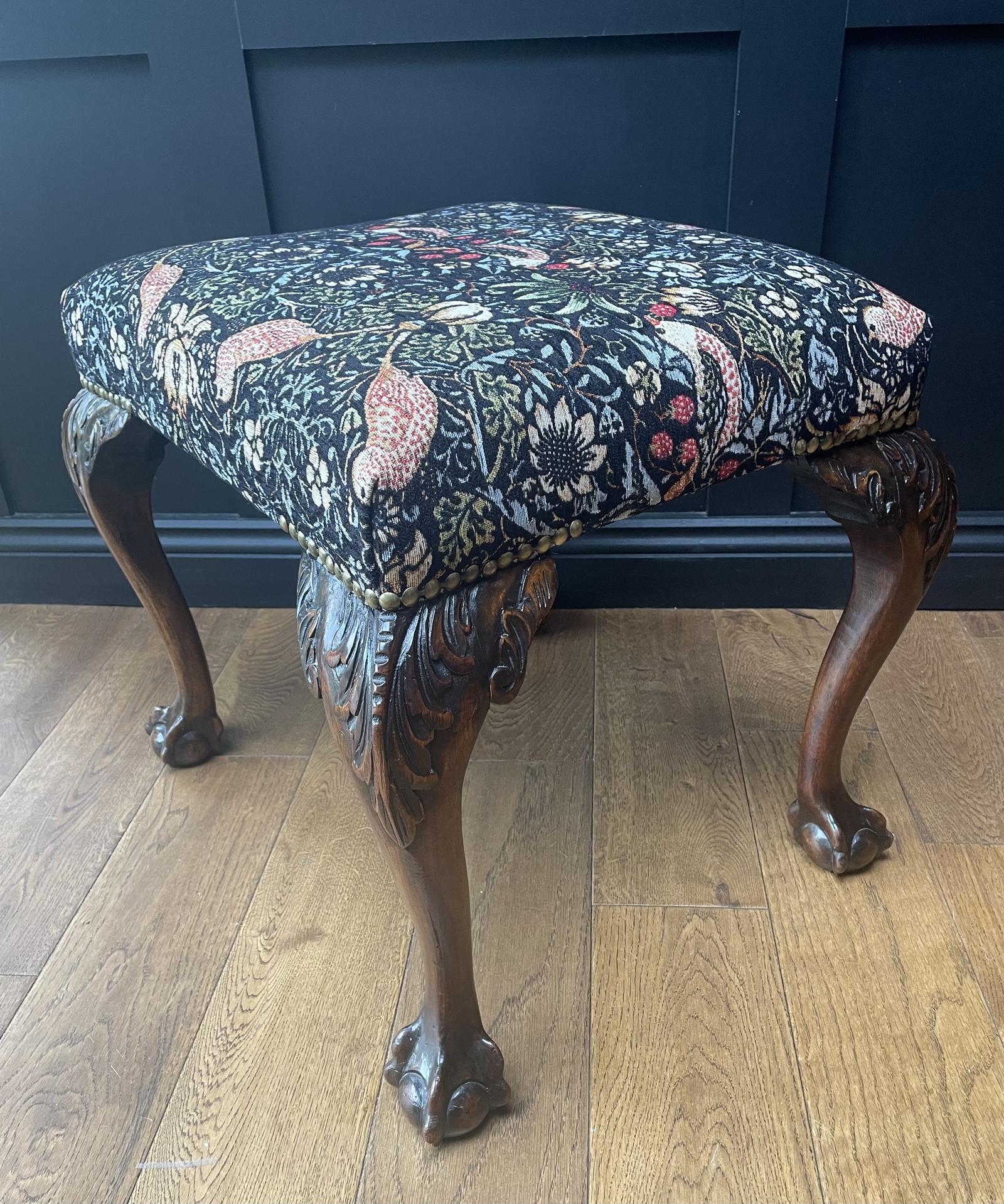 George II Footstool (1 of 11) George II Footstool (1 of 11)