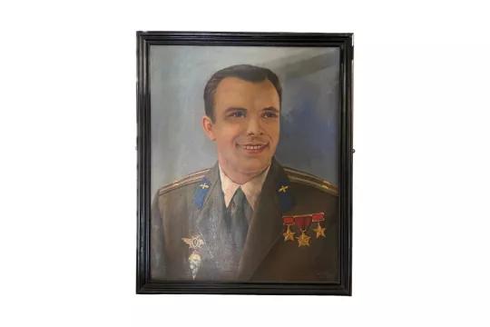 Large Soviet Portrait of Yuri Gagarin (1 of 2) Large Soviet Portrait of Yuri Gagarin (1 of 2)