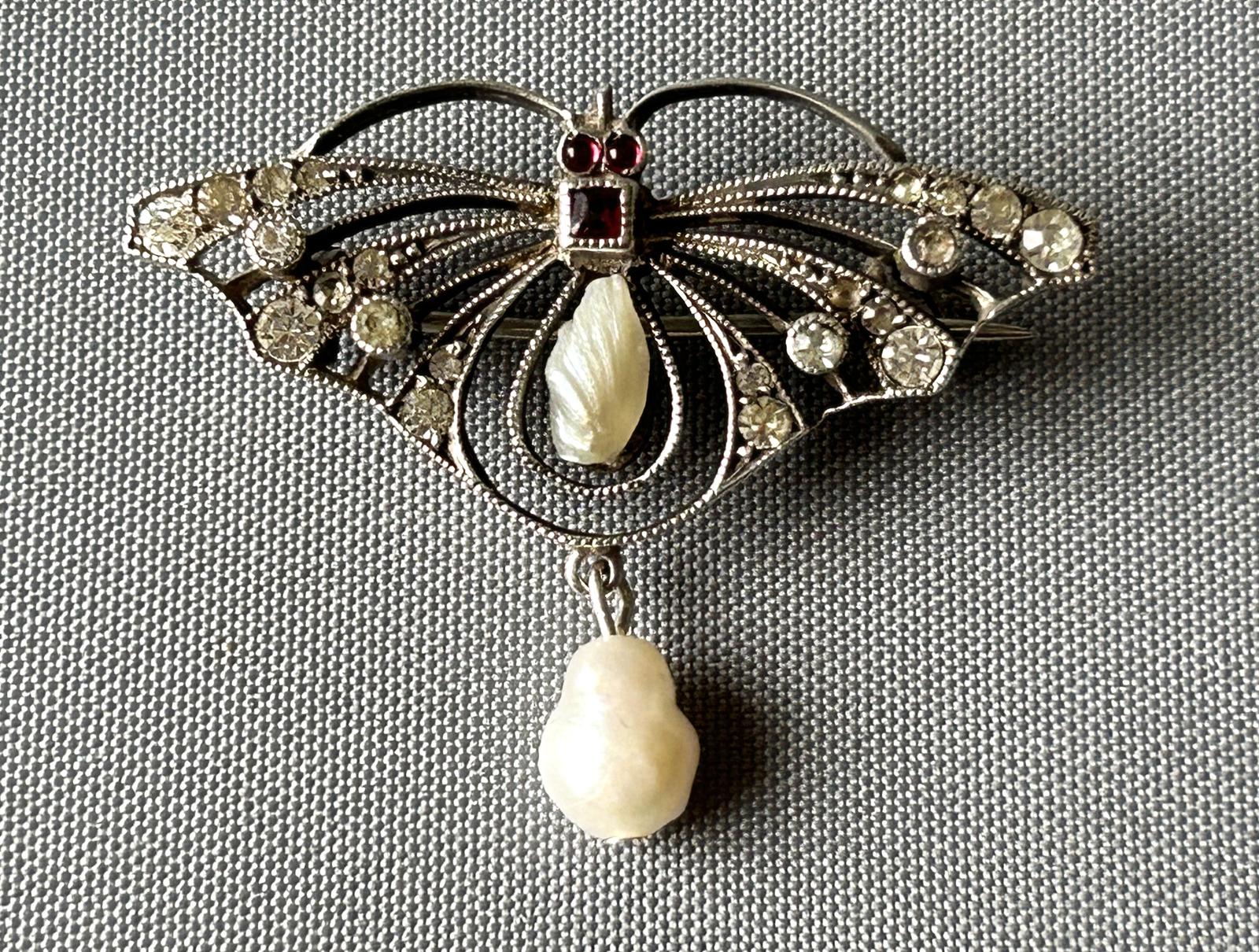 Edwardian Charles Horner Silver & Pearl Butterfly Brooch (1 of 6) Edwardian Charles Horner Silver & Pearl Butterfly Brooch (1 of 6)