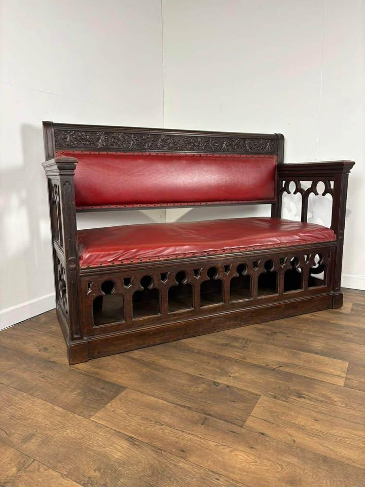 Victorian Carved Oak Gothic Revival Bench Settle (1 of 16)