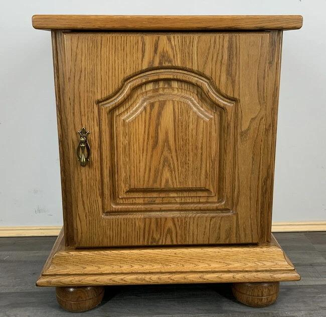Bedside Table Vintage French Style Cupboard Carved Cabinet Nightstand (1 of 6) Bedside Table Vintage French Style Cupboard Carved Cabinet Nightstand (1 of 6)