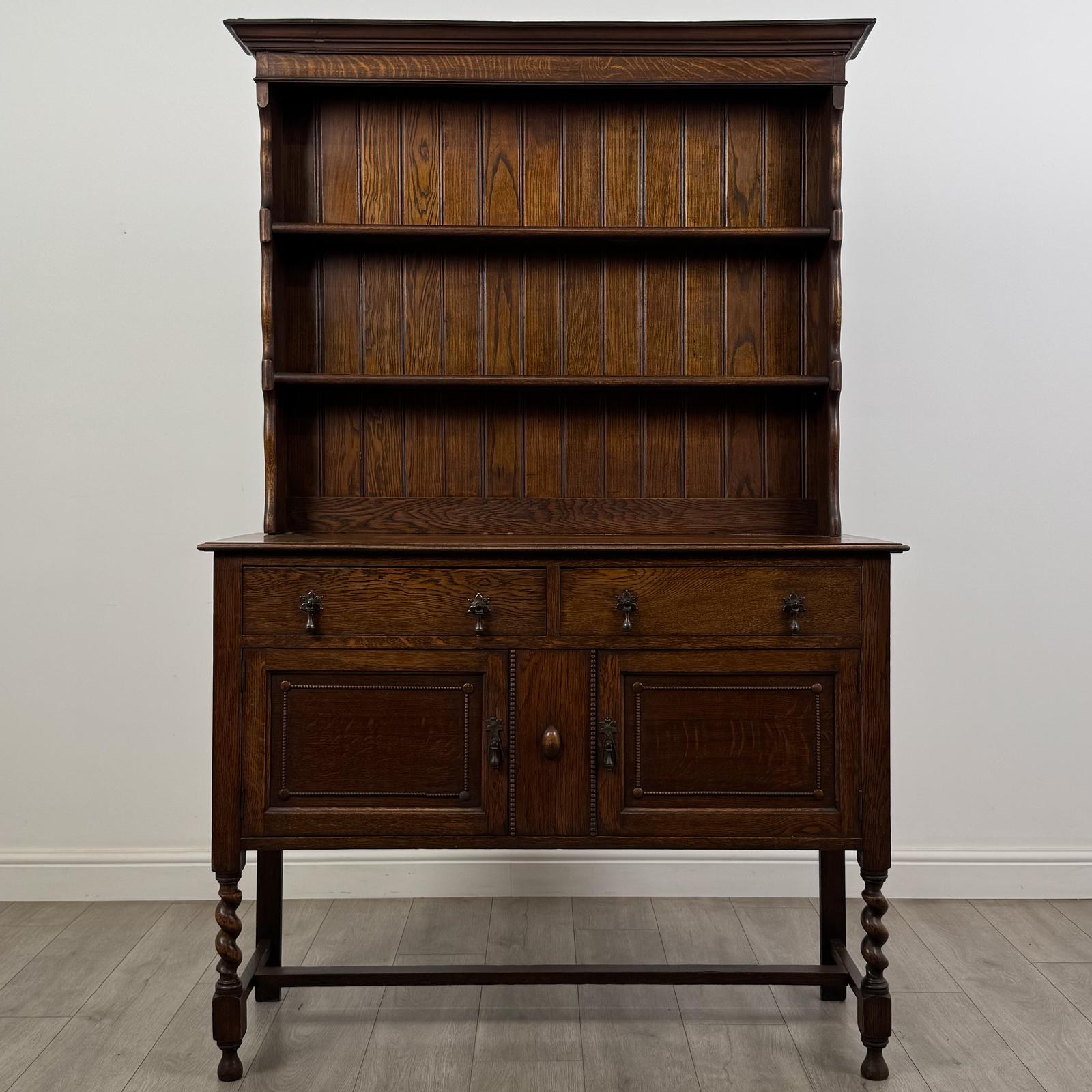 Antique 20th Century Edwardian Jacobean Style Dresser In Oak (1 of 12) Antique 20th Century Edwardian Jacobean Style Dresser In Oak (1 of 12)