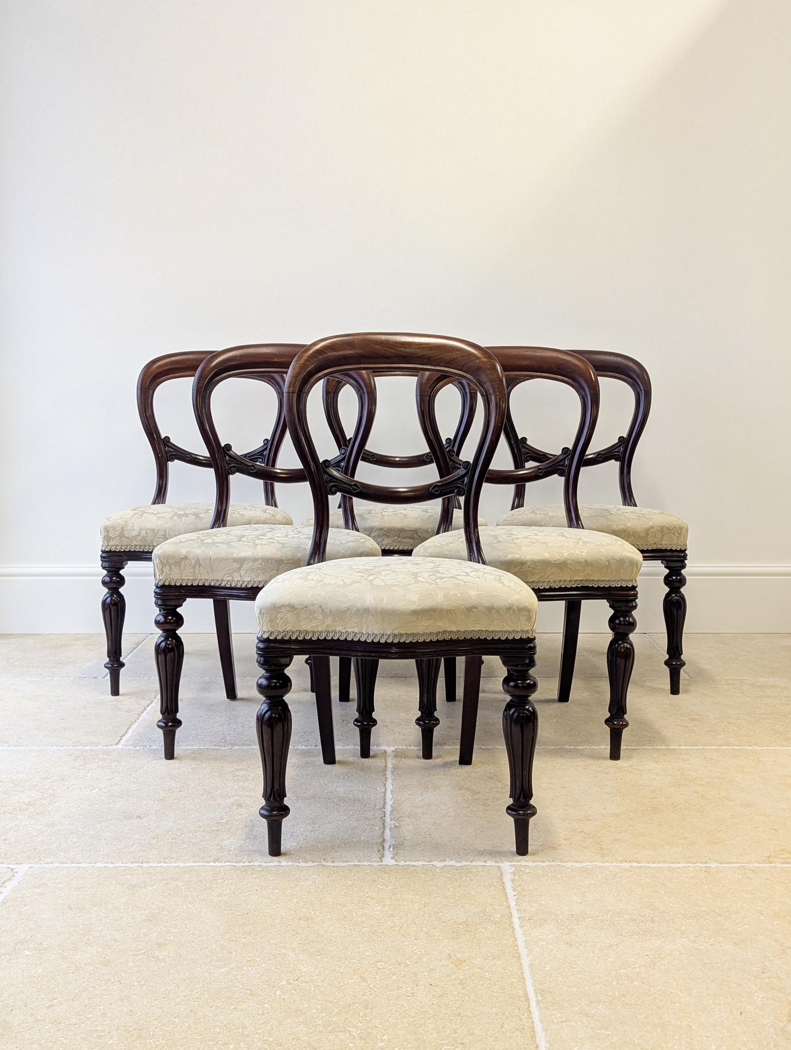 Set of Six Antique Victorian Mahogany Balloon Back Dining Chairs c.1860 (1 of 20)