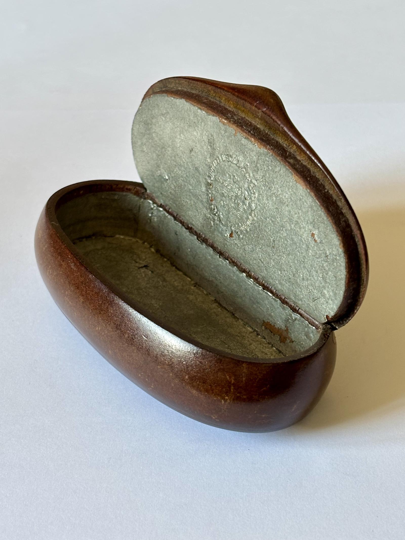 A 19th C Wood & Tin Lined Rectangular Snuff Box AW CROSS DUMFRIES 1862 (1 of 11) A 19th C Wood & Tin Lined Rectangular Snuff Box AW CROSS DUMFRIES 1862 (1 of 11)