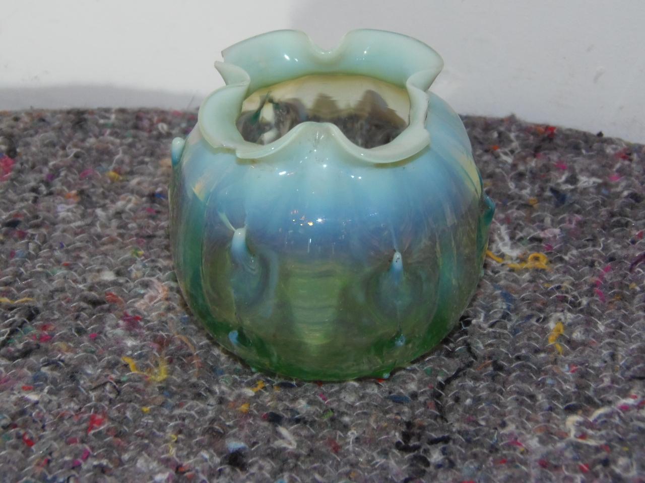 Vaseline Glass Pot (1 of 12)