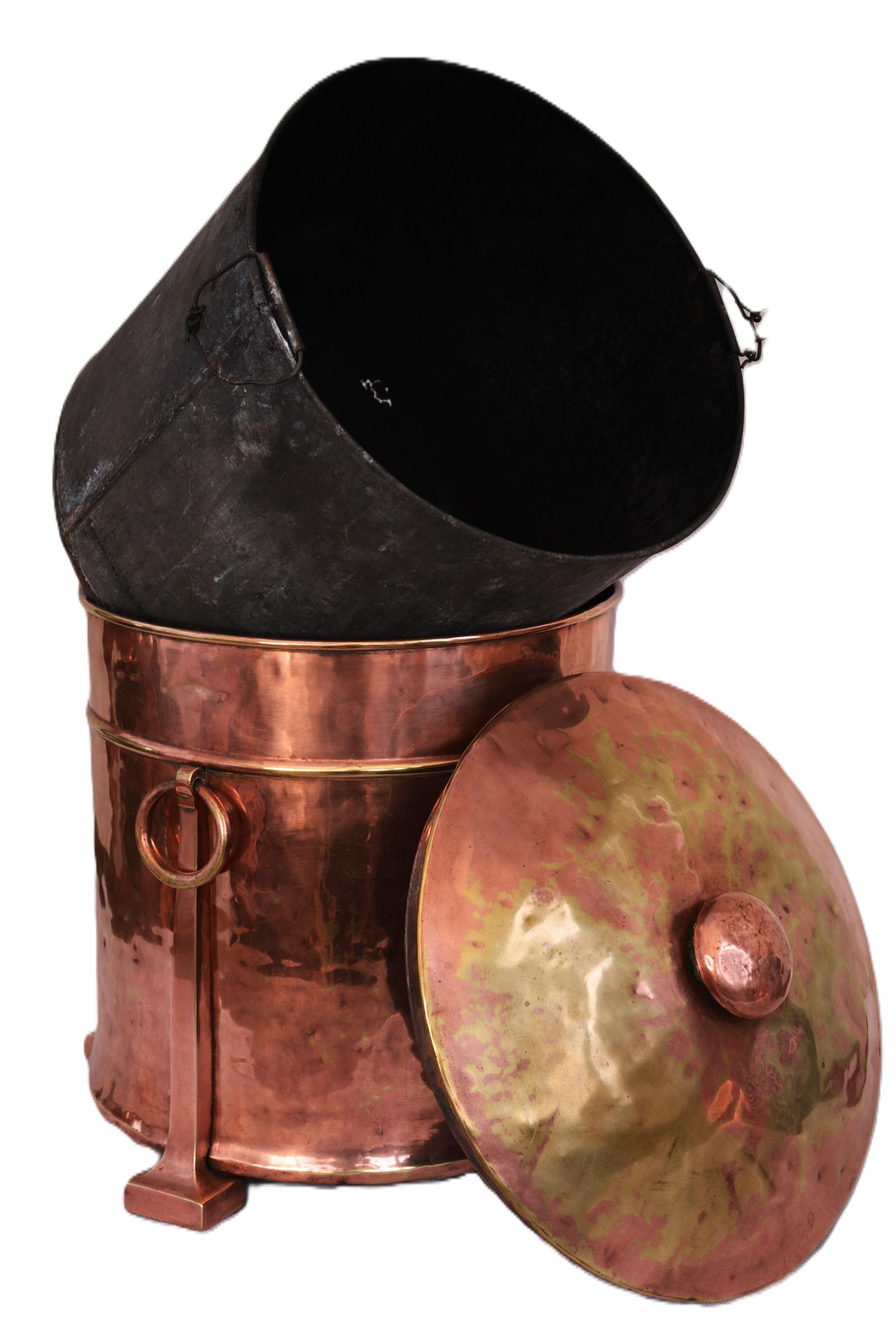 English Arts And Crafts Copper Coal Bin Log Bucket C1900s (1 of 10) English Arts And Crafts Copper Coal Bin Log Bucket C1900s (1 of 10)