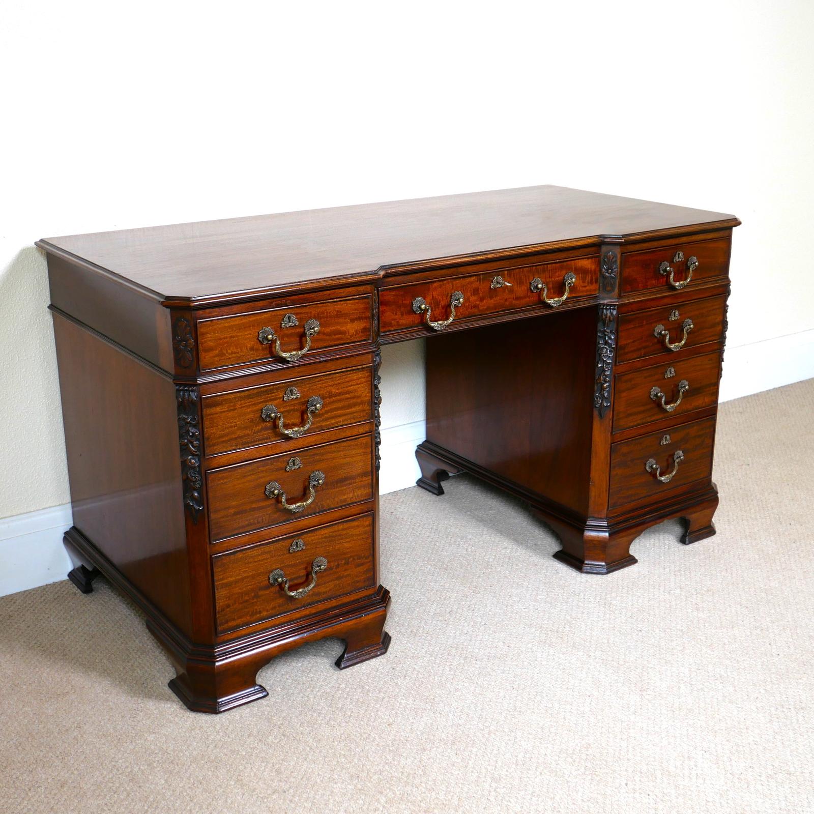 Mahogany Chippendale Revival Style Pedestal Desk (1 of 12) Mahogany Chippendale Revival Style Pedestal Desk (1 of 12)