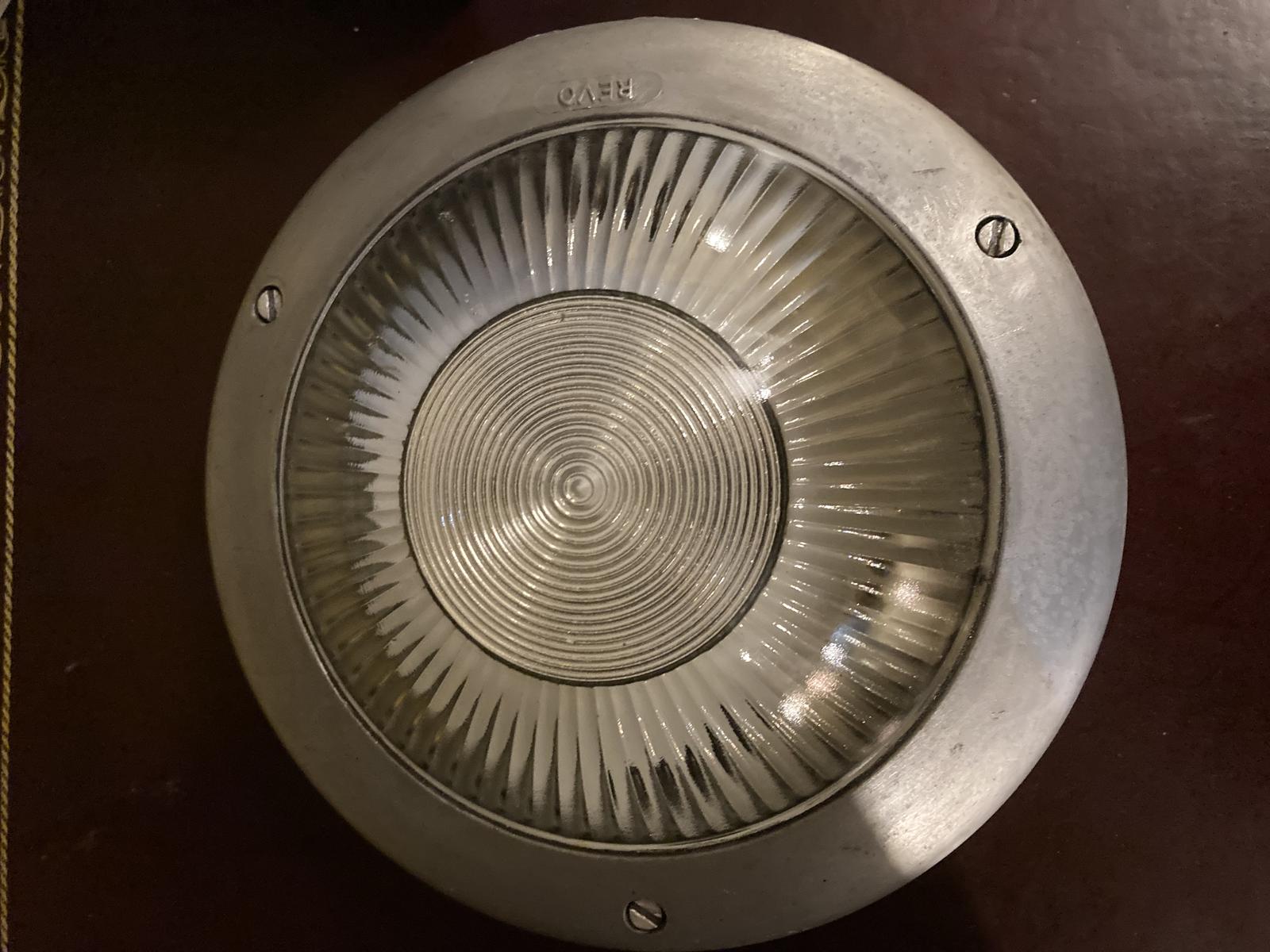 Revo Industrial Light Fitting (1 of 4) Revo Industrial Light Fitting (1 of 4)