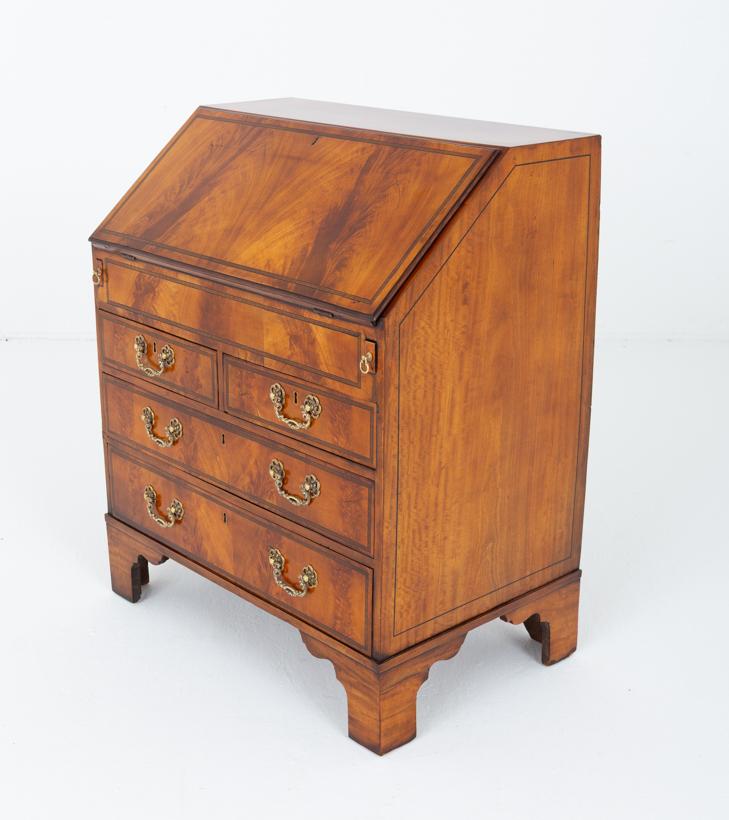 Satinwood Writing Bureau (1 of 9) Satinwood Writing Bureau (1 of 9)