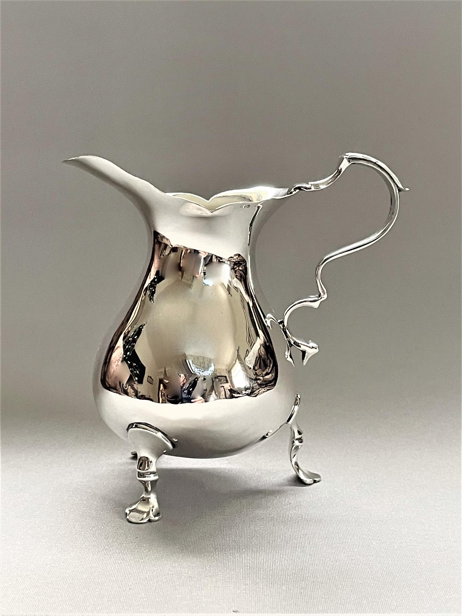 George V Silver Baluster Cream Jug (1 of 5)