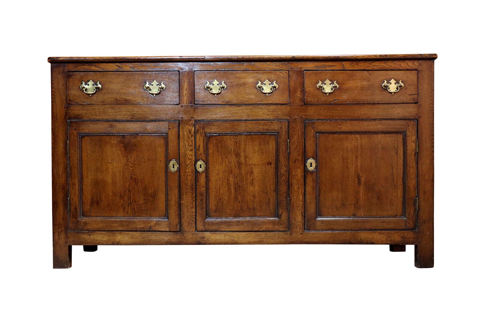 Fine 18th Century Oak Dresser Base (1 of 6)