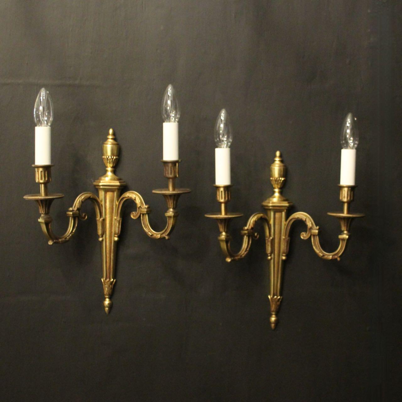 French Pair Of Gilded Antique Wall Lights (1 of 10)