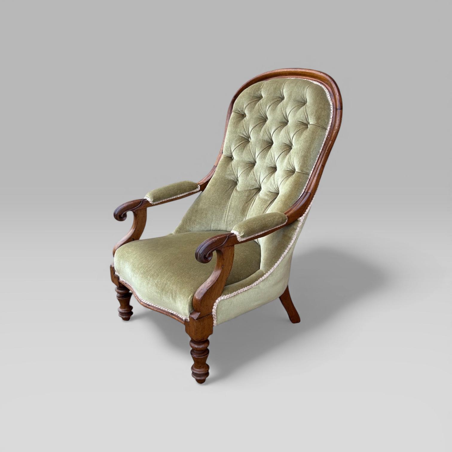 Antique Victorian Green Button Back Mahogany Armchair with Turned Legs (1 of 7) Antique Victorian Green Button Back Mahogany Armchair with Turned Legs (1 of 7)