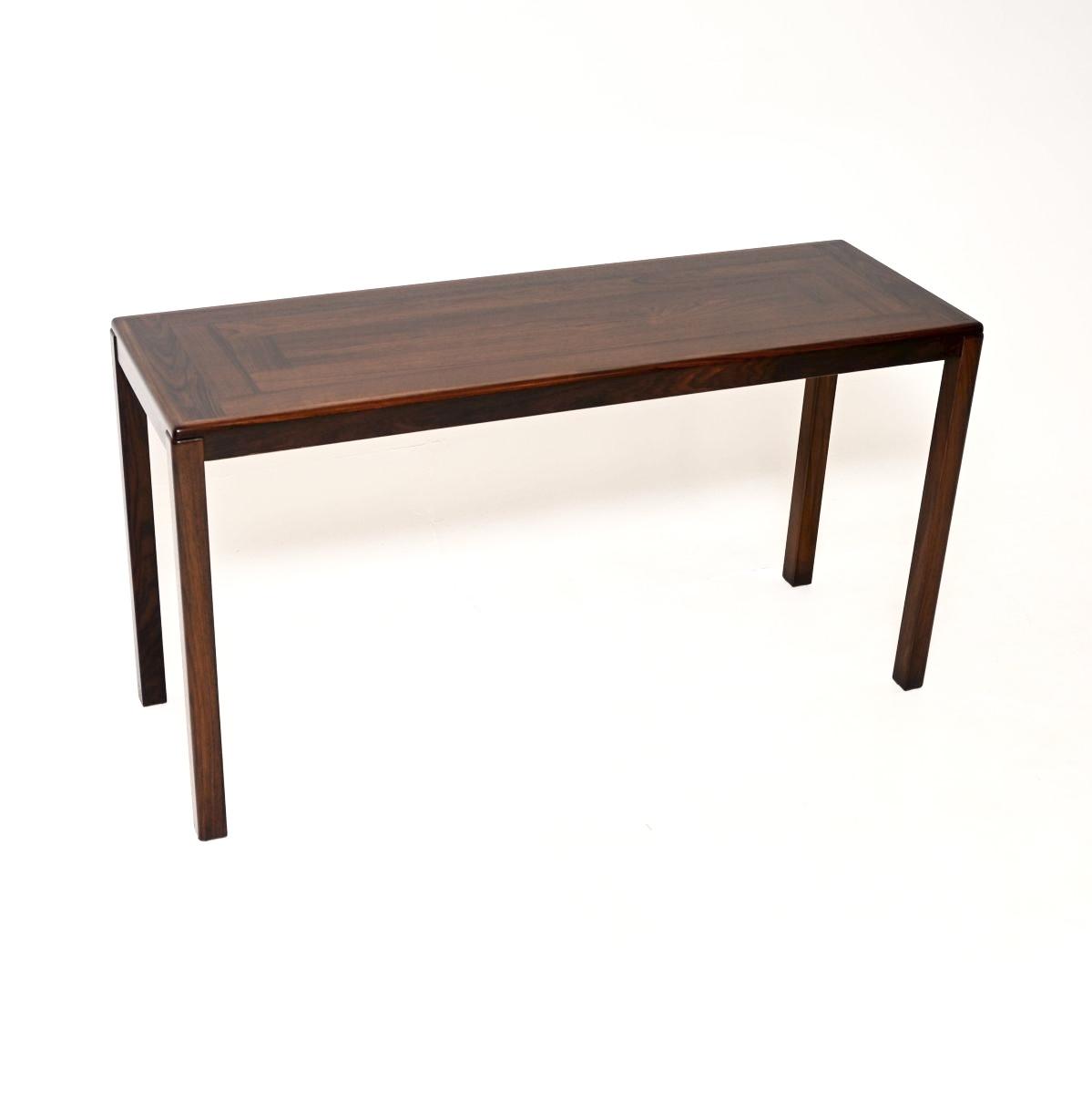 Danish Vintage Rosewood Console Table (1 of 9) Danish Vintage Rosewood Console Table (1 of 9)