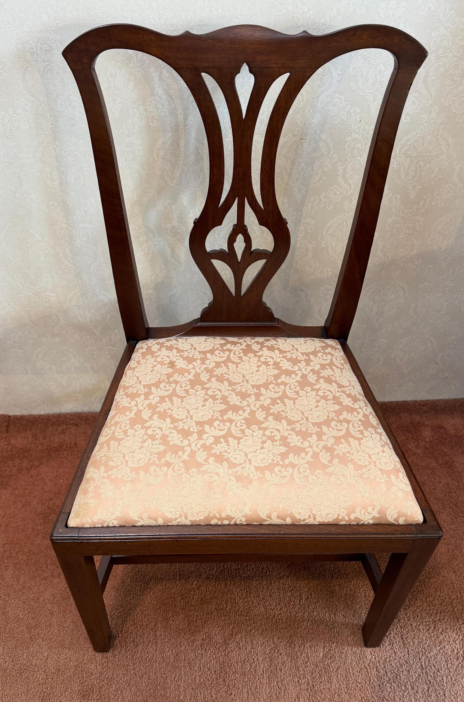 Set of Six Mid 18th Century Style Mahogany Dining Chairs (1 of 7) Set of Six Mid 18th Century Style Mahogany Dining Chairs (1 of 7)