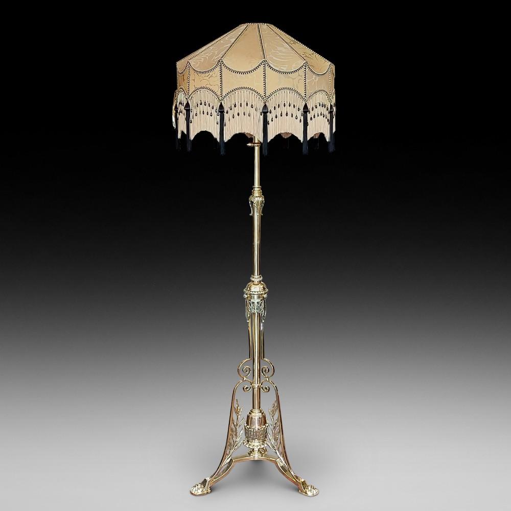 Late Victorian Brass & Copper Brass Extending Standard Oil Lamp (1 of 6)