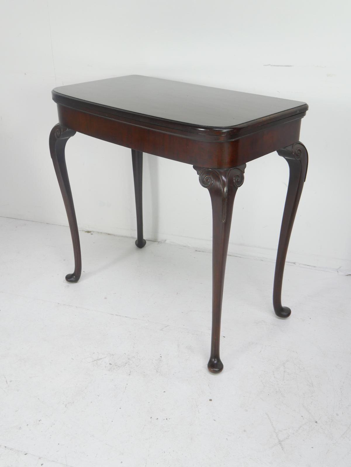 Card Games Table by Maple & Co (1 of 12)