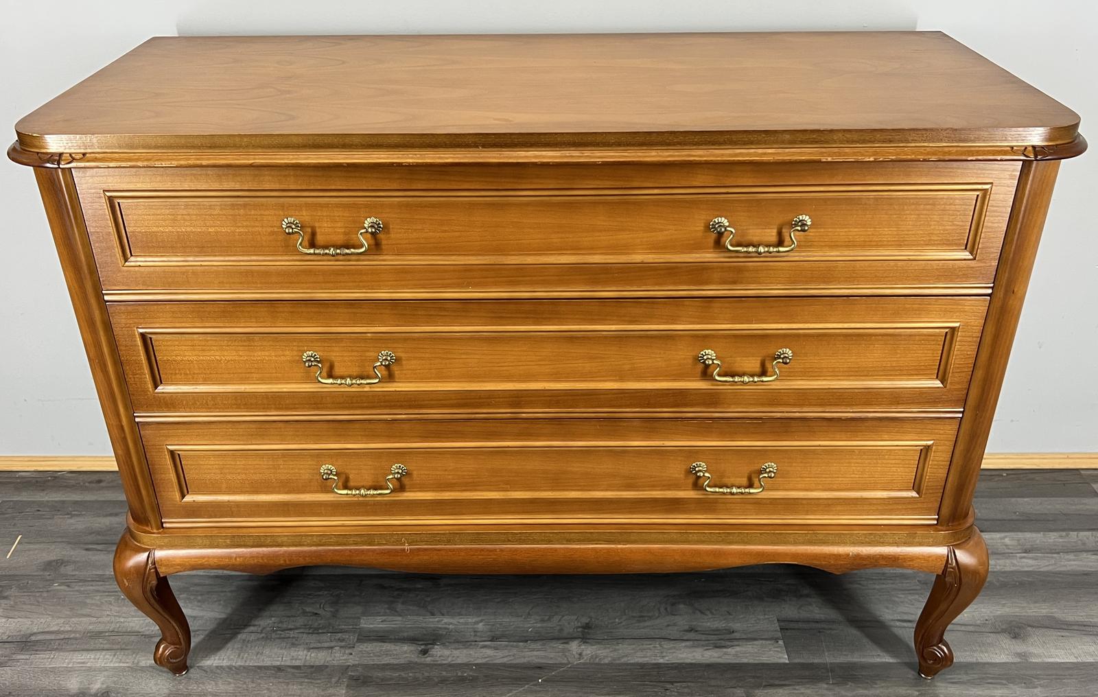 Chest of Drawers Vintage French Carved 3 Drawers Cabinet (1 of 15)