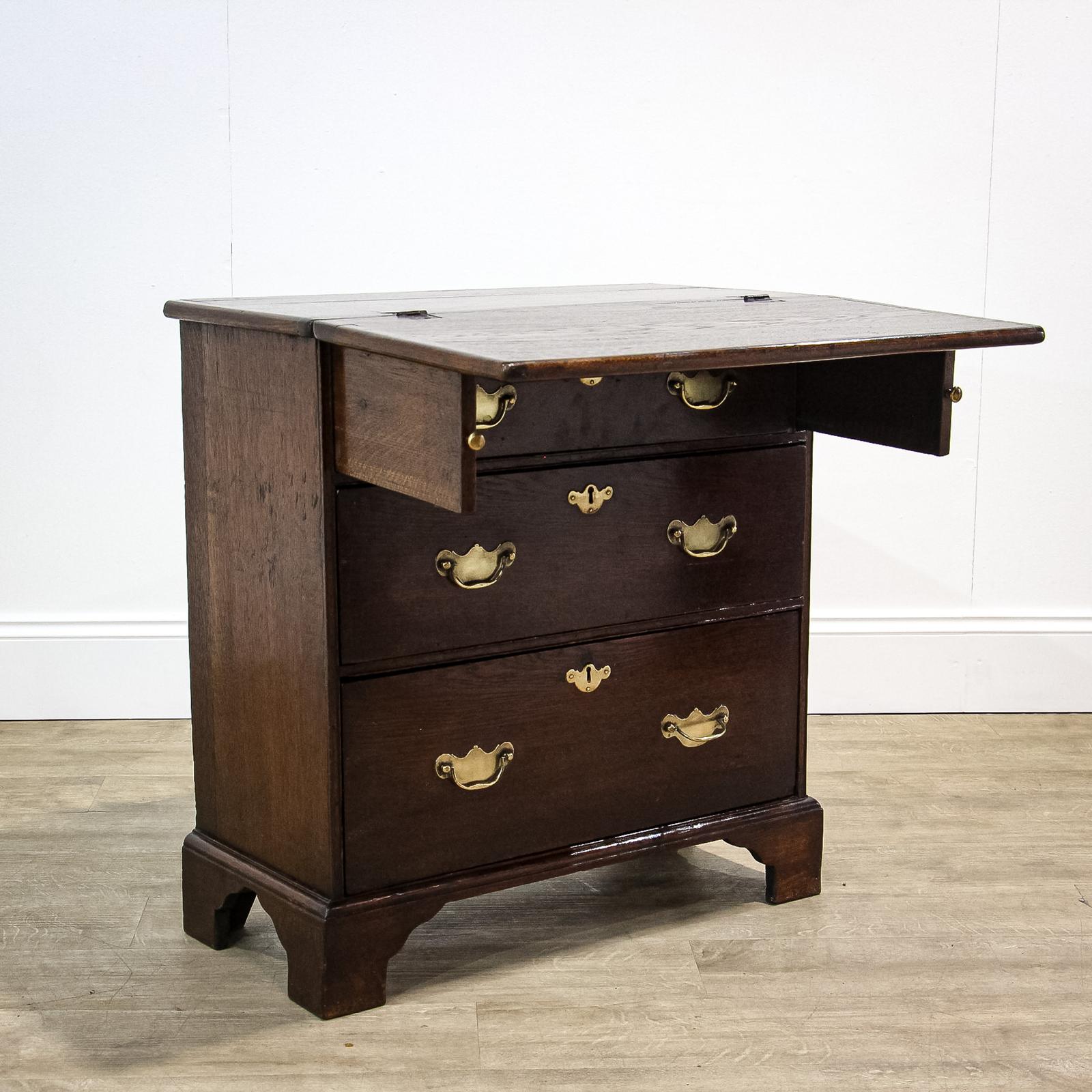 Small Early Georgian Bachelor Chest with Table Top (1 of 15)