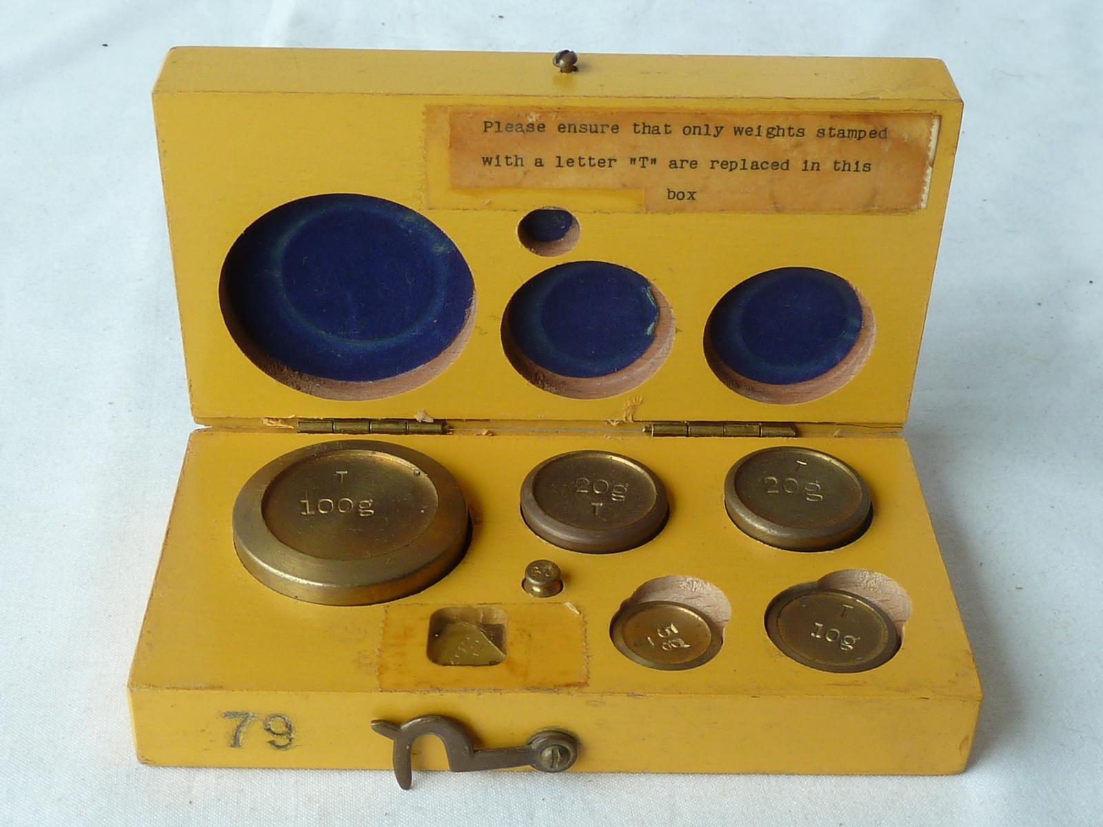 Boxed Set Test Weights Grams Post Office Postal GPO (1 of 4)